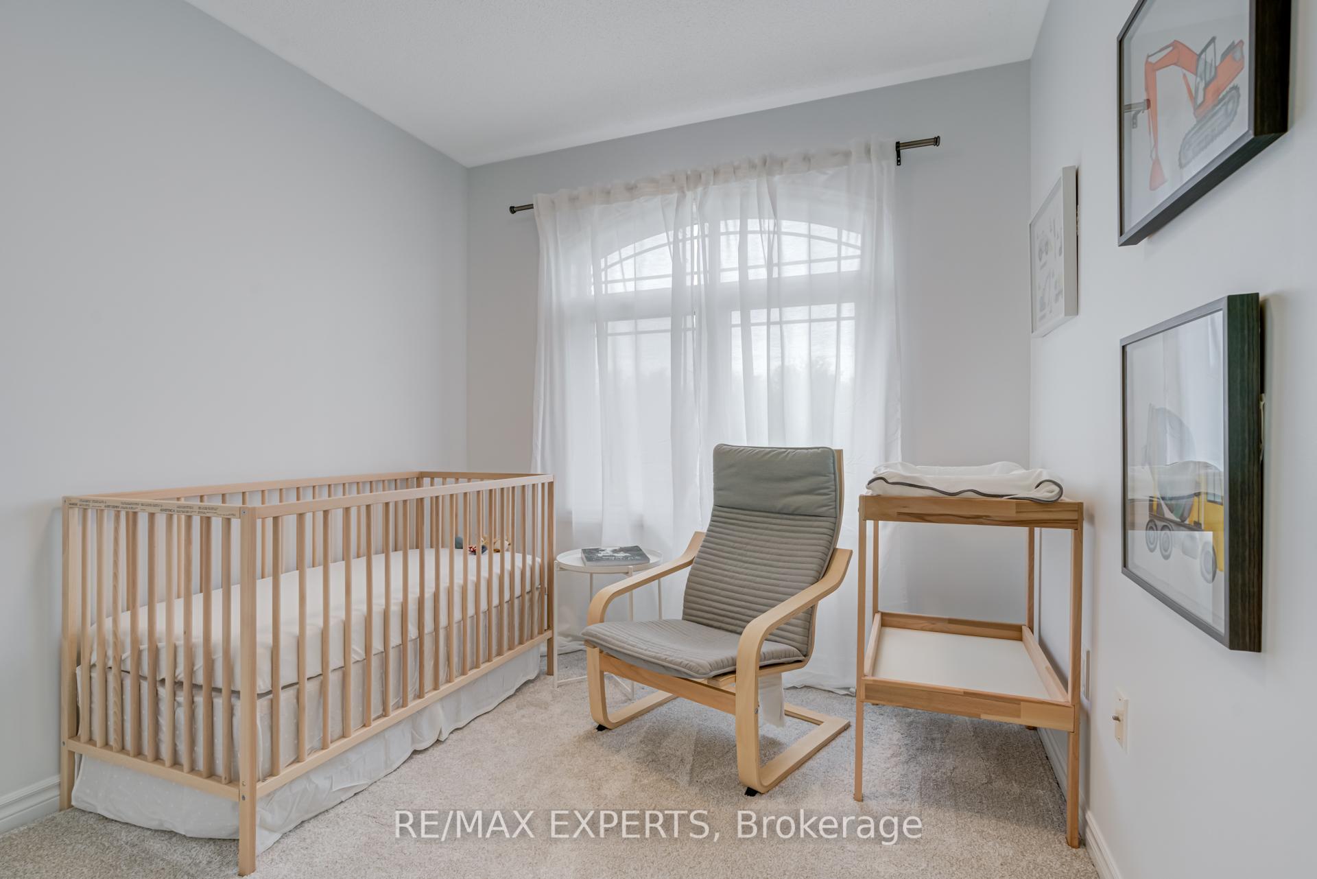 Photo 17 of 19 Cygnus Crescent, Barrie, Ardagh — HOMEH