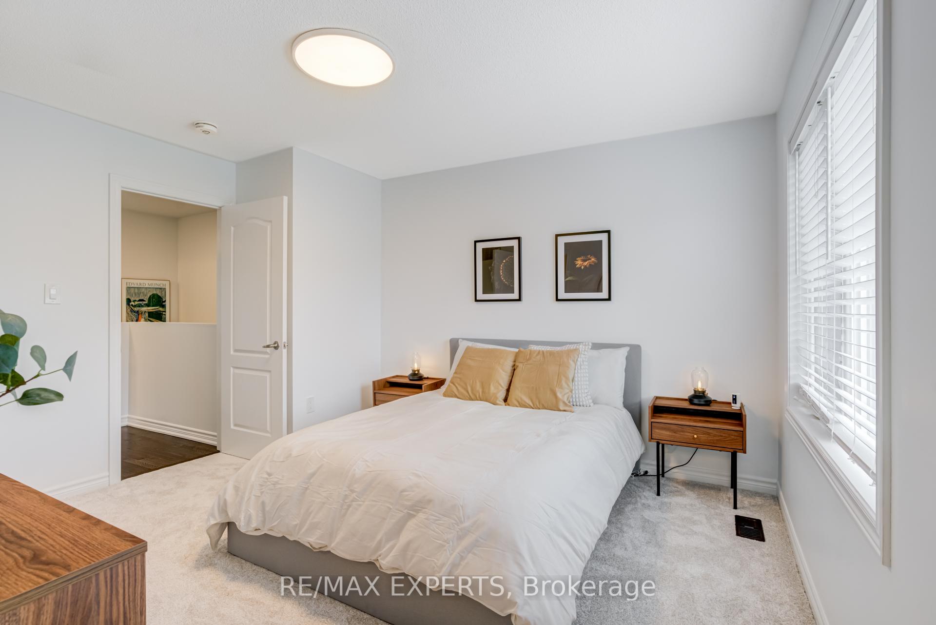 Photo 20 of 19 Cygnus Crescent, Barrie, Ardagh — HOMEH