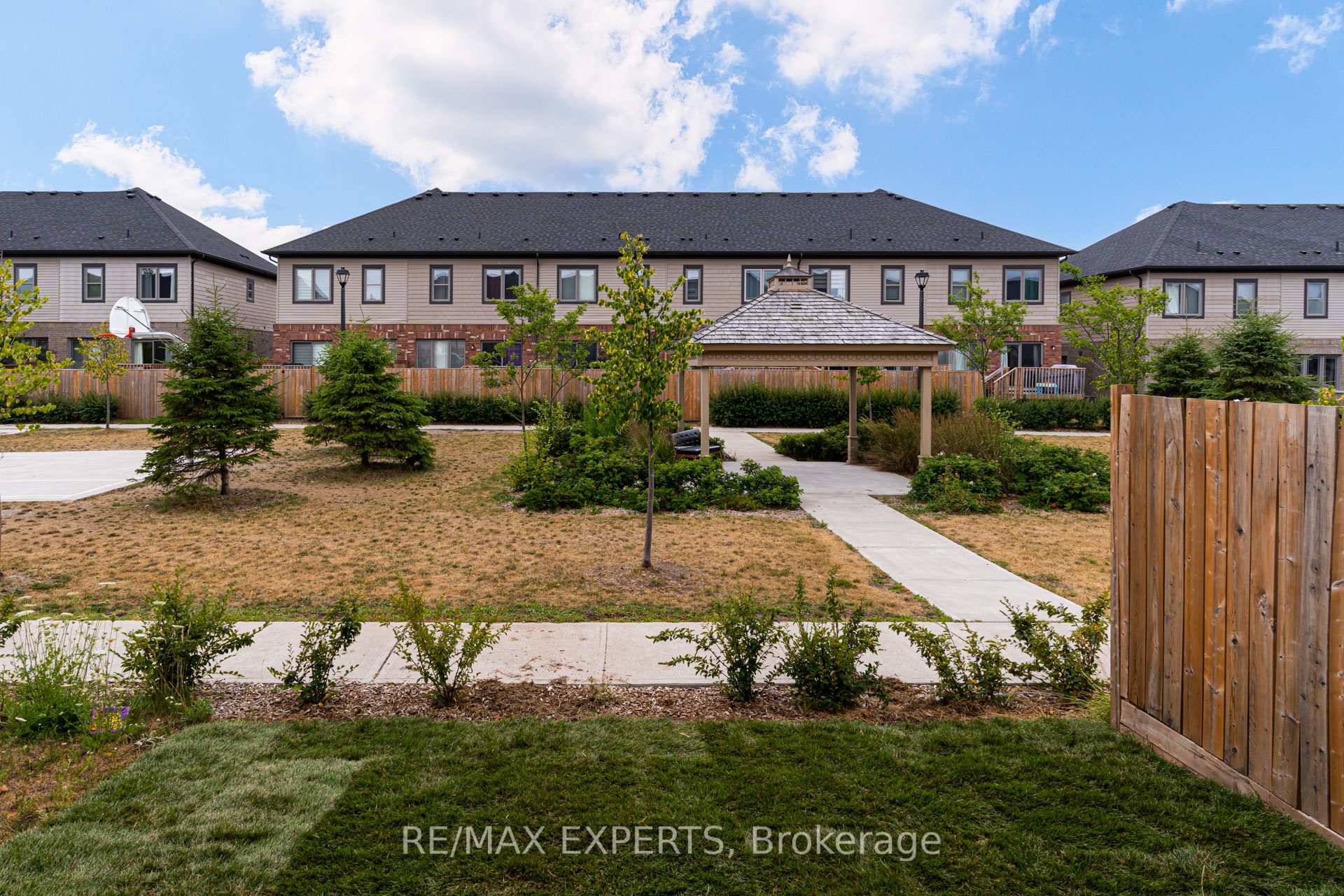 Photo 27 of 19 Cygnus Crescent, Barrie, Ardagh — HOMEH
