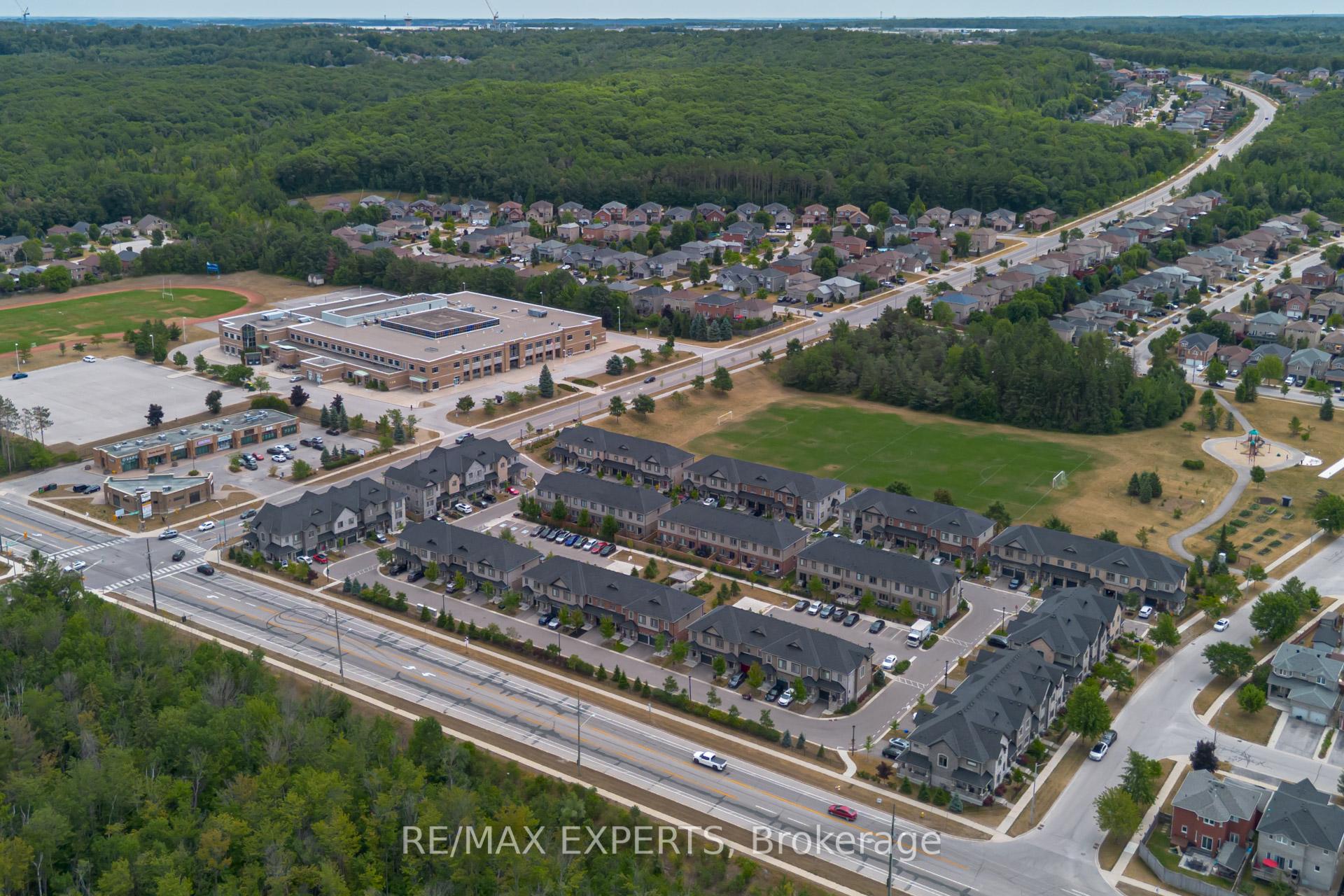 Photo 29 of 19 Cygnus Crescent, Barrie, Ardagh — HOMEH