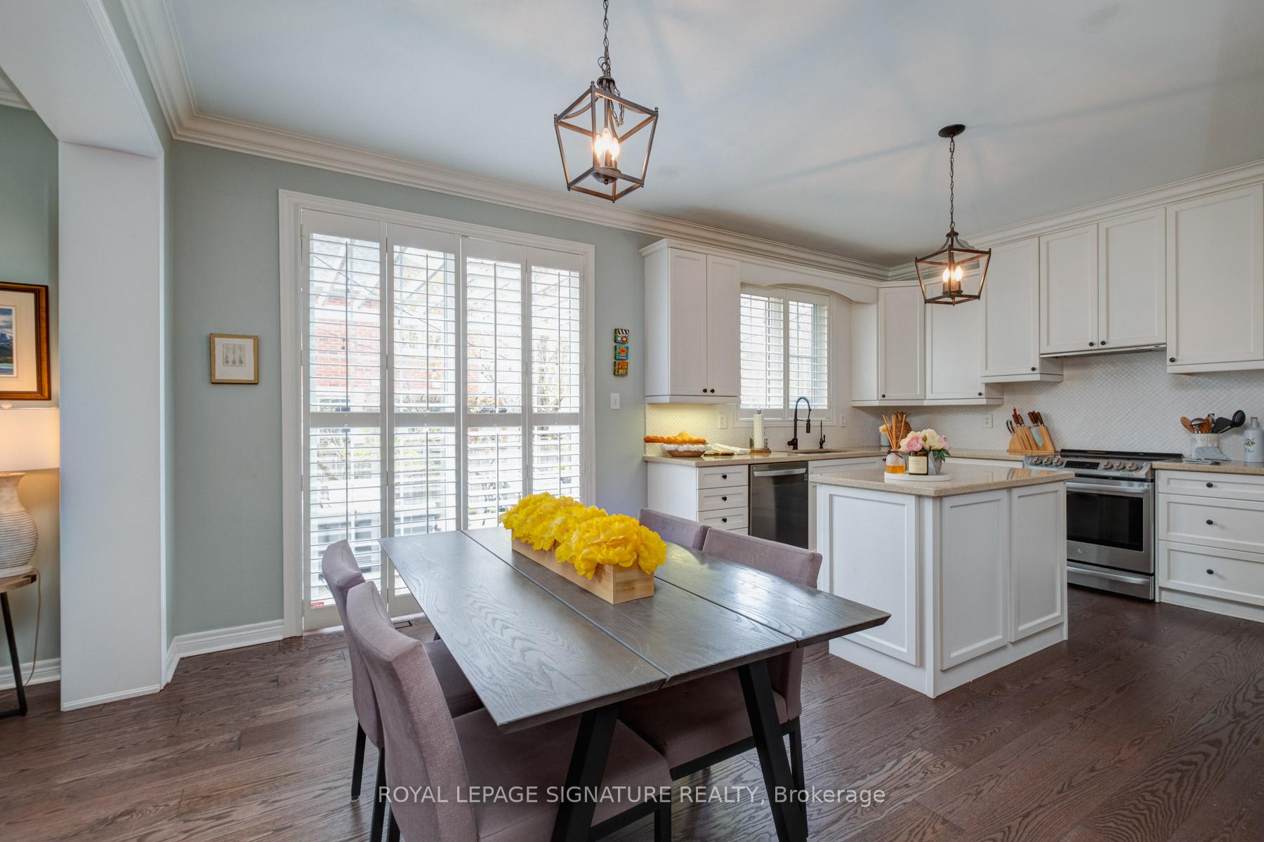 Photo 14 of 44 Strandmore Circle, Whitby, Brooklin — HOMEH