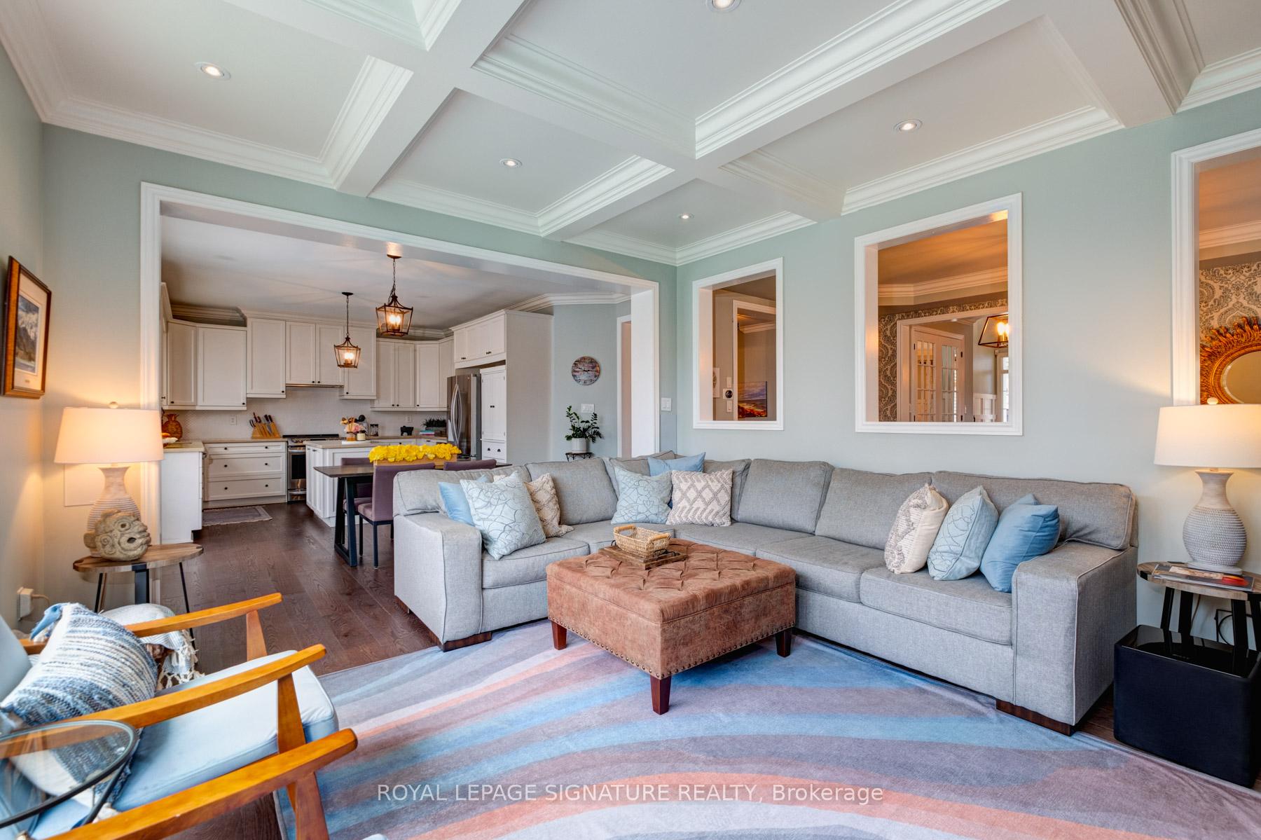 Photo 18 of 44 Strandmore Circle, Whitby, Brooklin — HOMEH