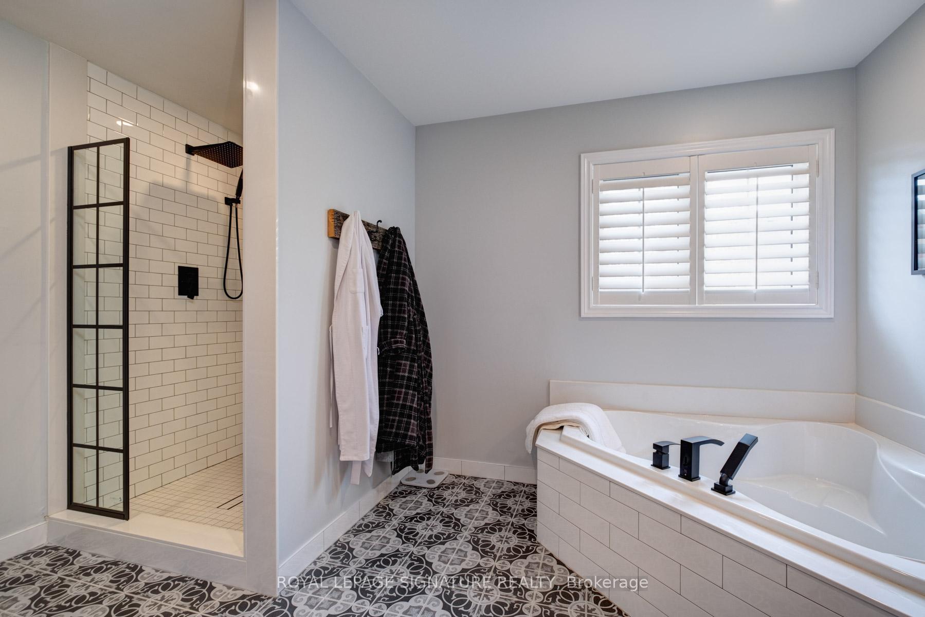 Photo 26 of 44 Strandmore Circle, Whitby, Brooklin — HOMEH