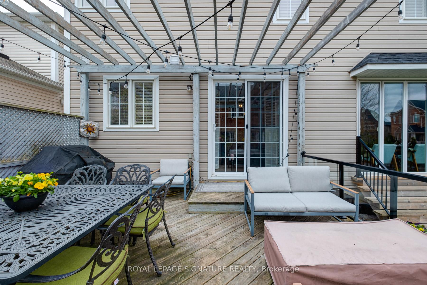 Photo 47 of 44 Strandmore Circle, Whitby, Brooklin — HOMEH