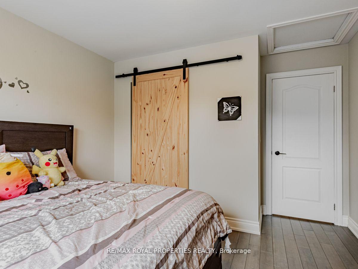 Photo 21 of 576 Bickle Drive, Oshawa, Northwood — HOMEH