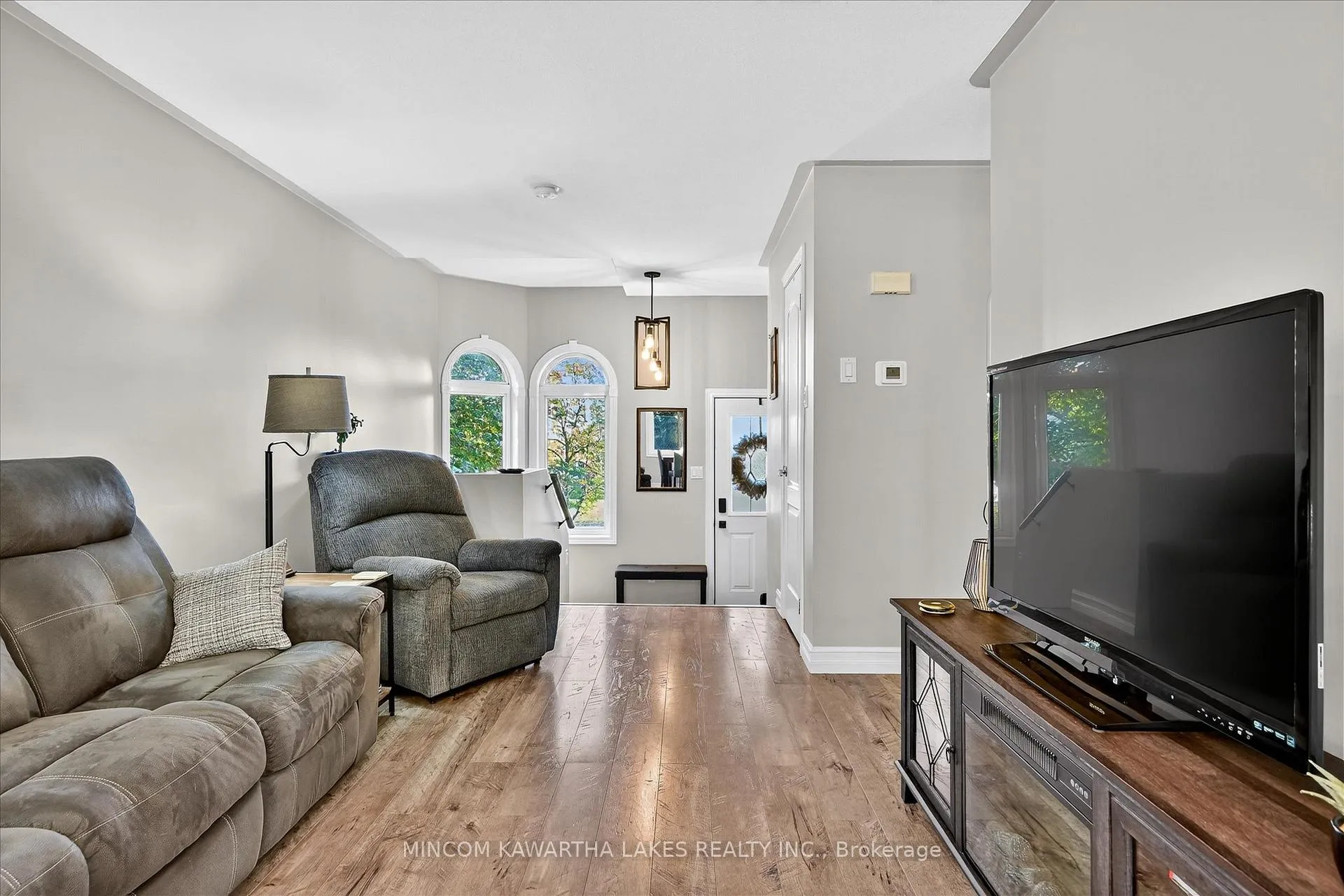 Photo 10 of 105 Haden Avenue, Peterborough, Northcrest Ward 5 — HOMEH