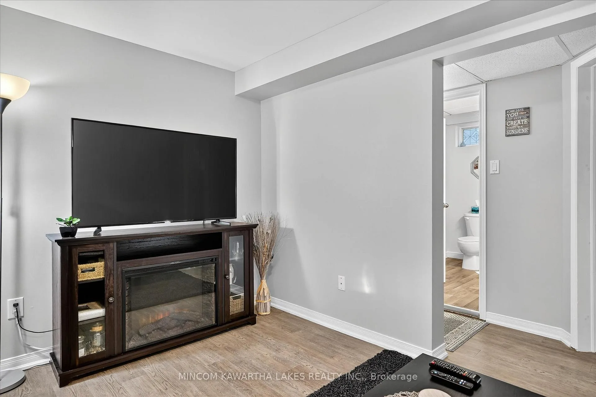 Photo 38 of 105 Haden Avenue, Peterborough, Northcrest Ward 5 — HOMEH
