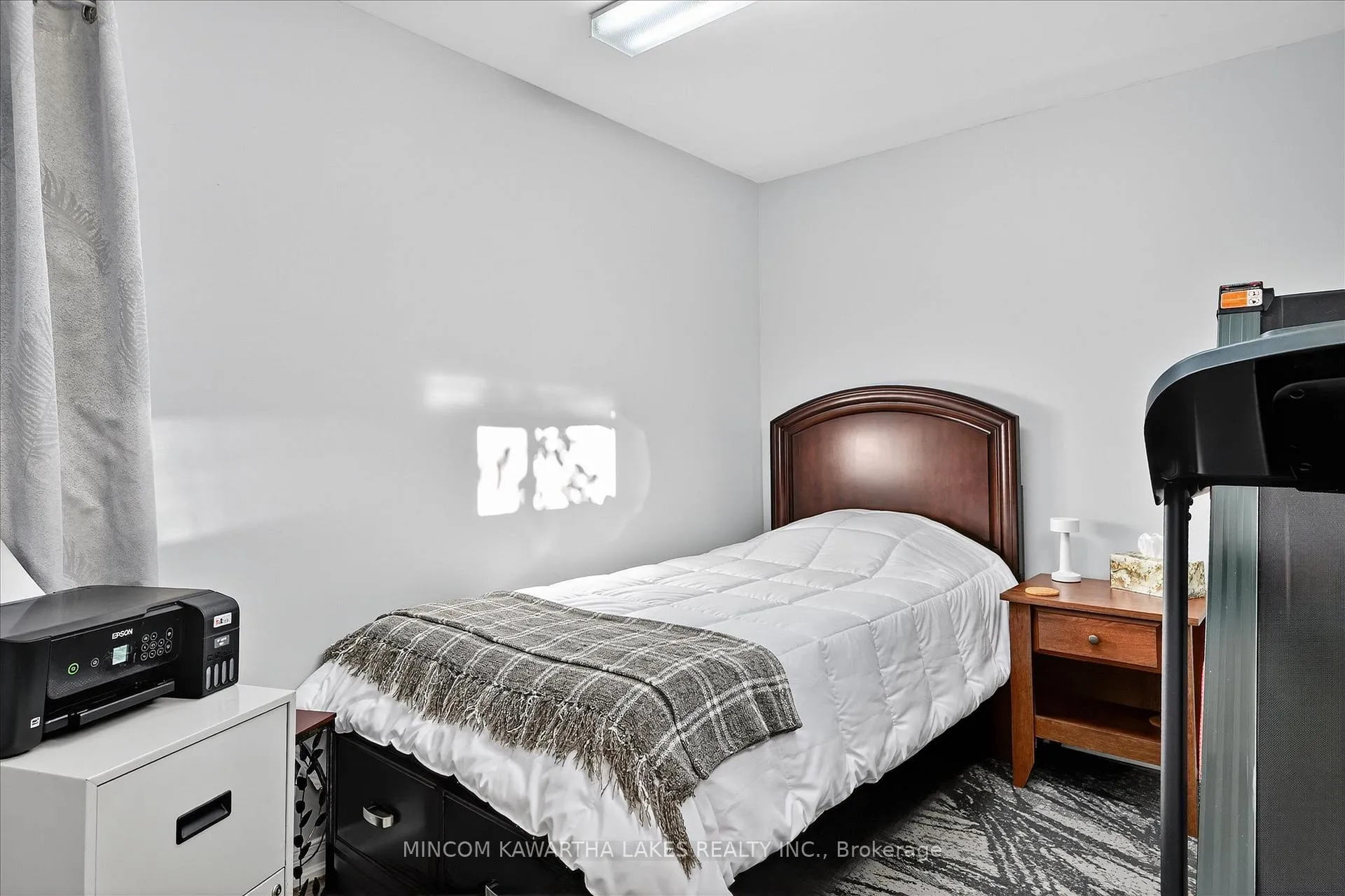 Photo 45 of 105 Haden Avenue, Peterborough, Northcrest Ward 5 — HOMEH