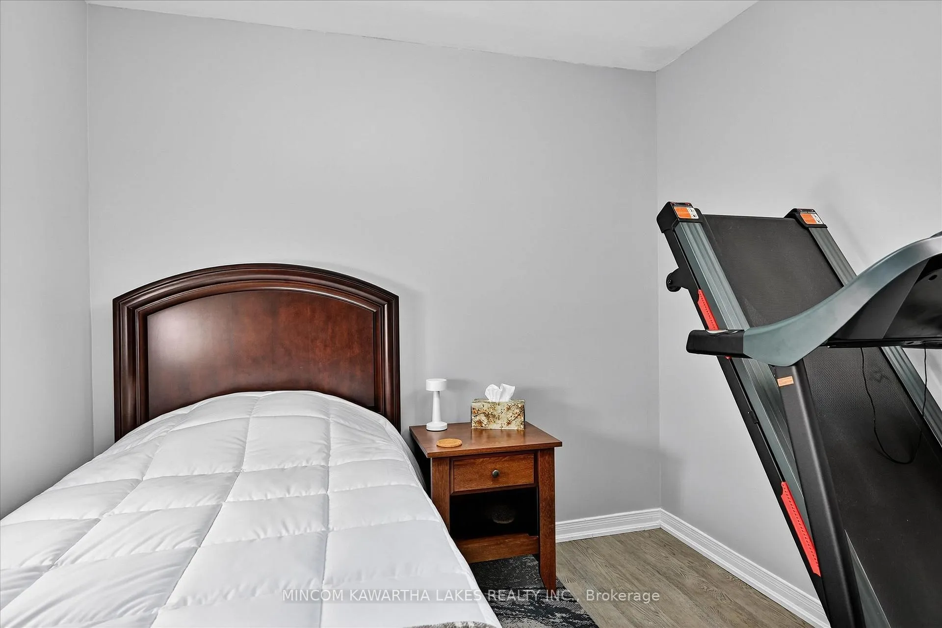 Photo 46 of 105 Haden Avenue, Peterborough, Northcrest Ward 5 — HOMEH