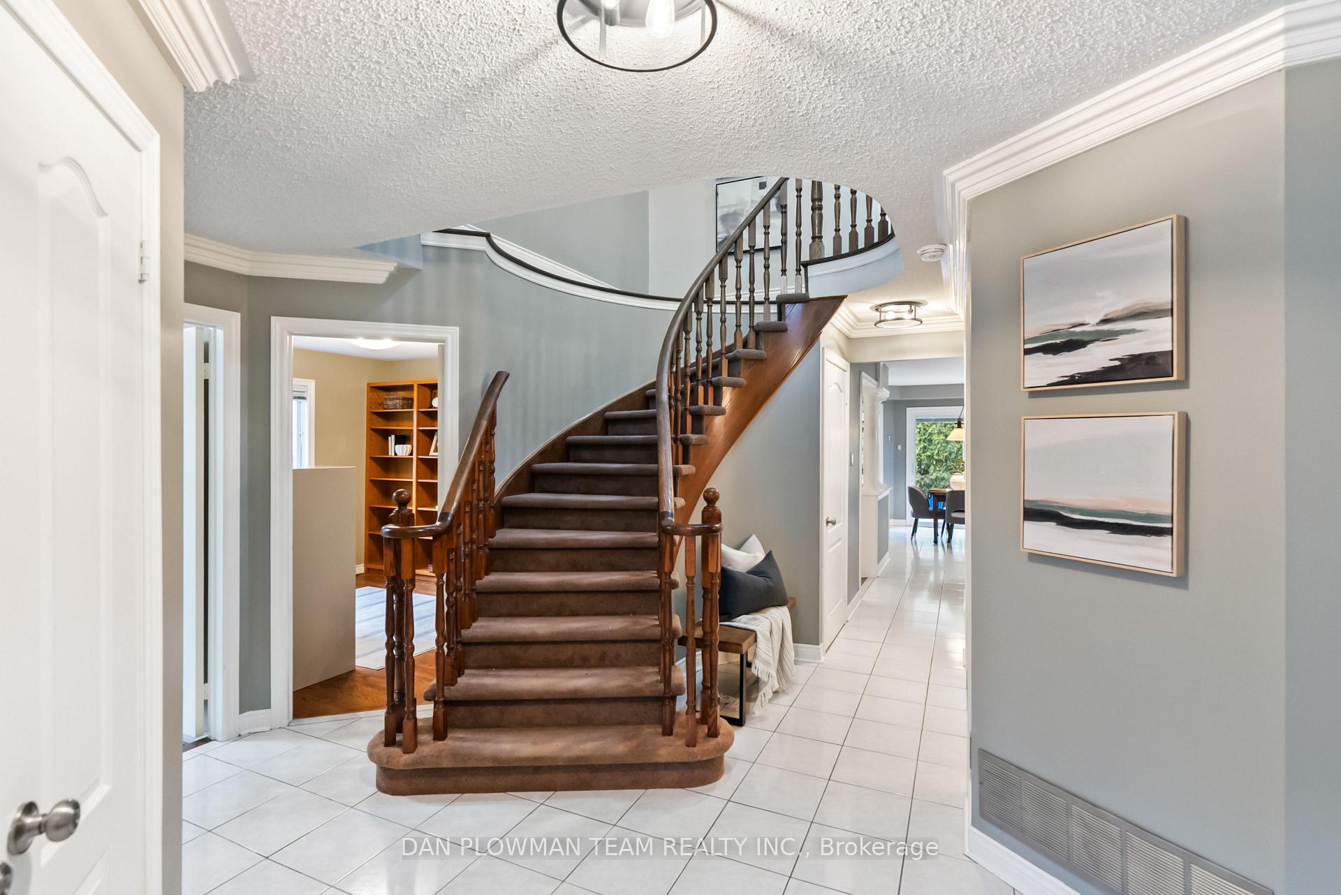 Photo 4 of 12 Rolling Acres Drive, Whitby, Rolling Acres — HOMEH