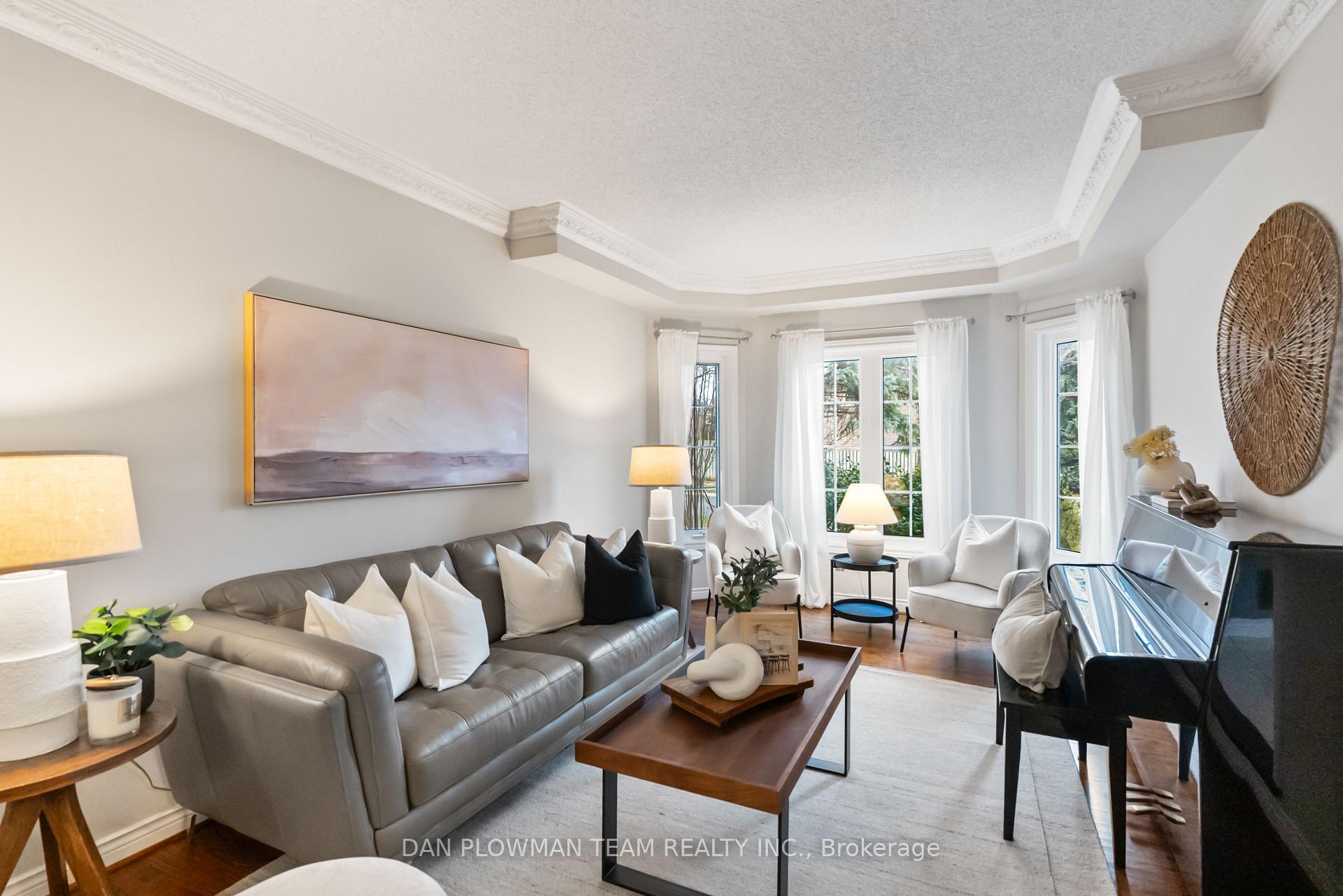Photo 5 of 12 Rolling Acres Drive, Whitby, Rolling Acres — HOMEH