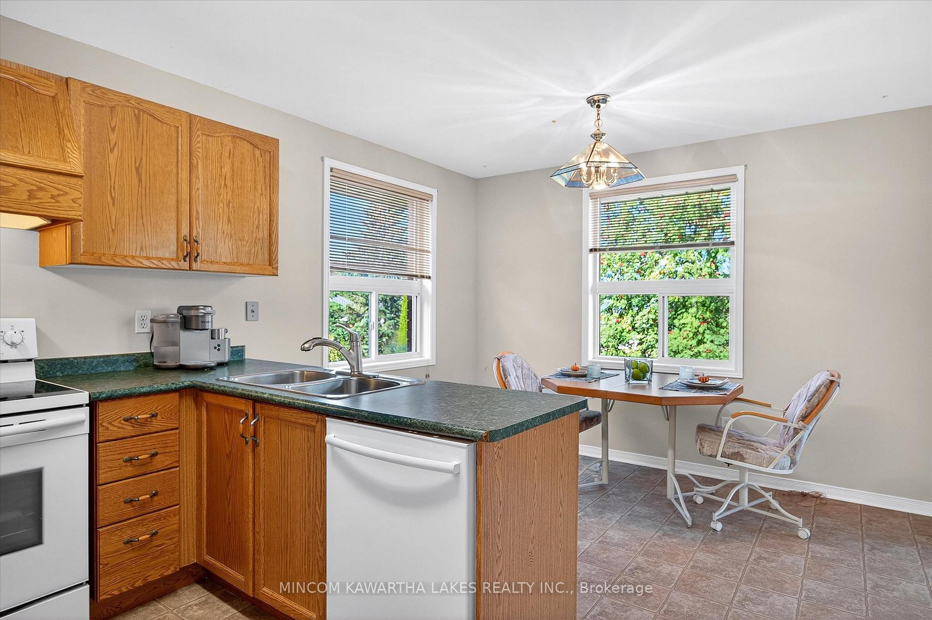 Photo 10 of 1191 Baker Street, Peterborough, Northcrest Ward 5 — HOMEH
