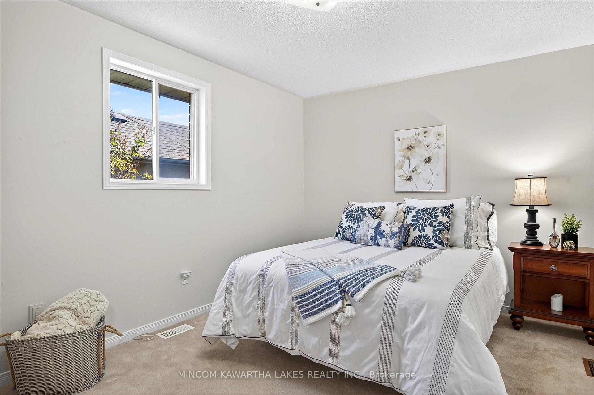 Photo 22 of 1191 Baker Street, Peterborough, Northcrest Ward 5 — HOMEH