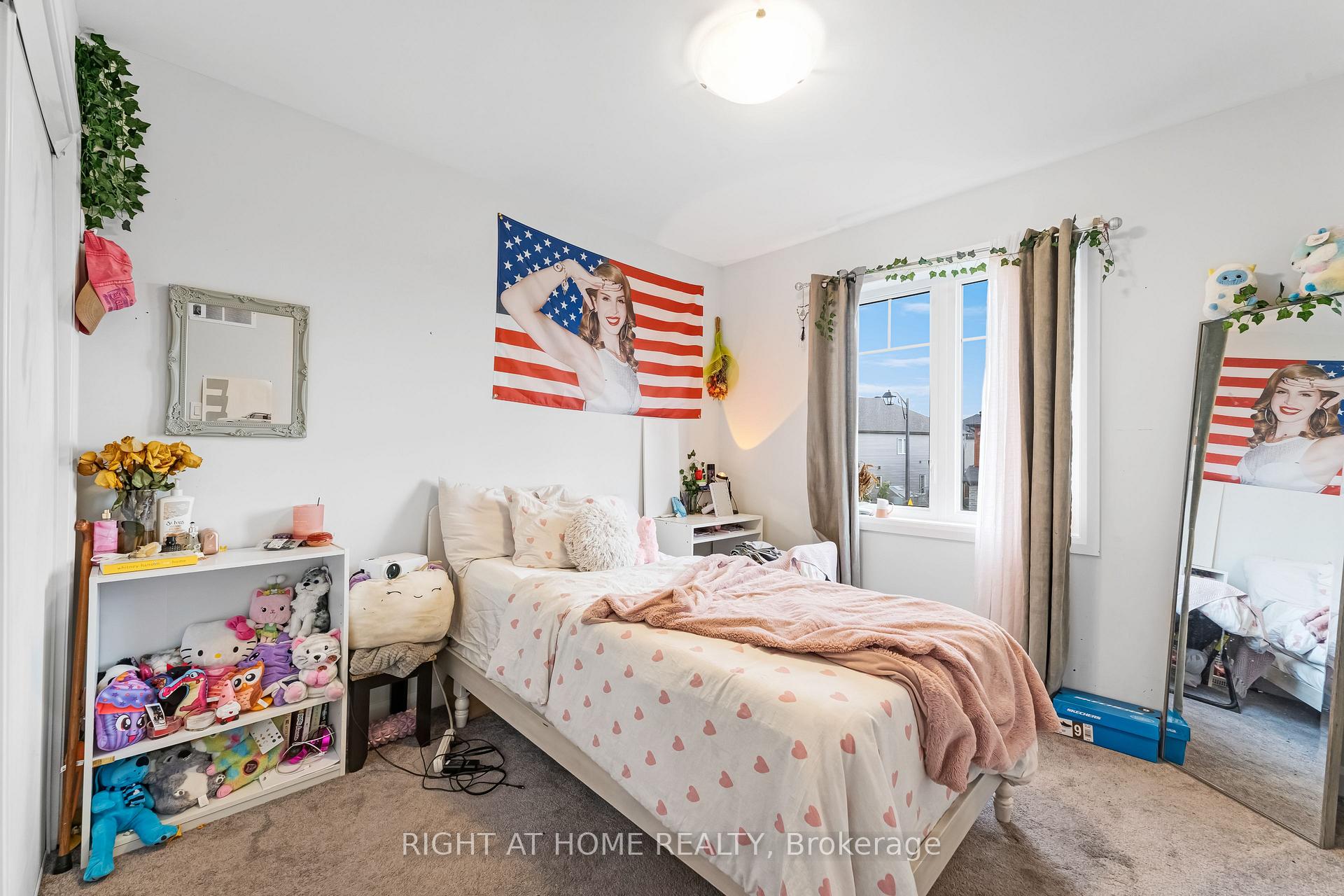 Photo 16 of 736 Sebastian Street, Ottawa, Avalon East — HOMEH