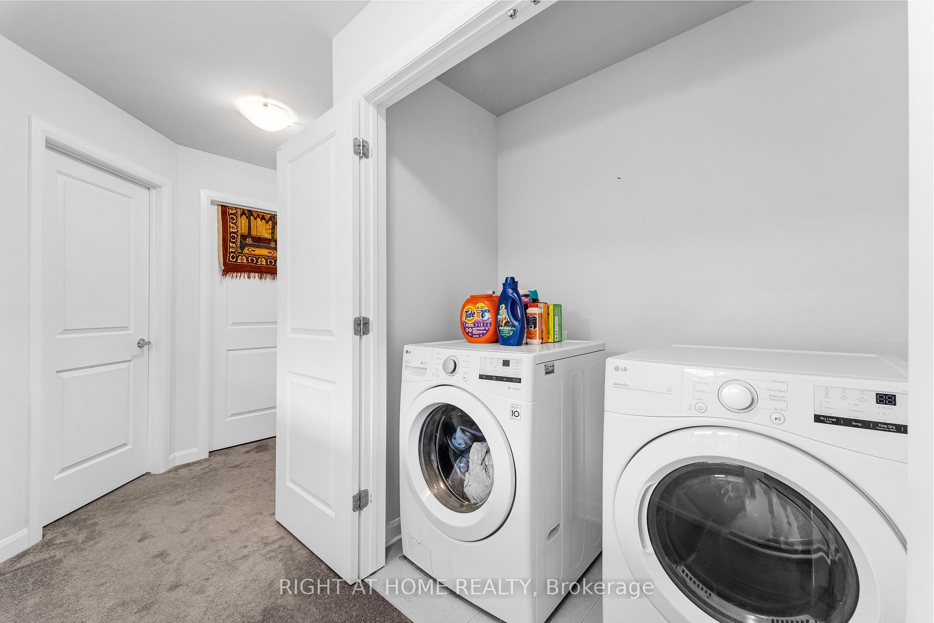 Photo 17 of 736 Sebastian Street, Ottawa, Avalon East — HOMEH