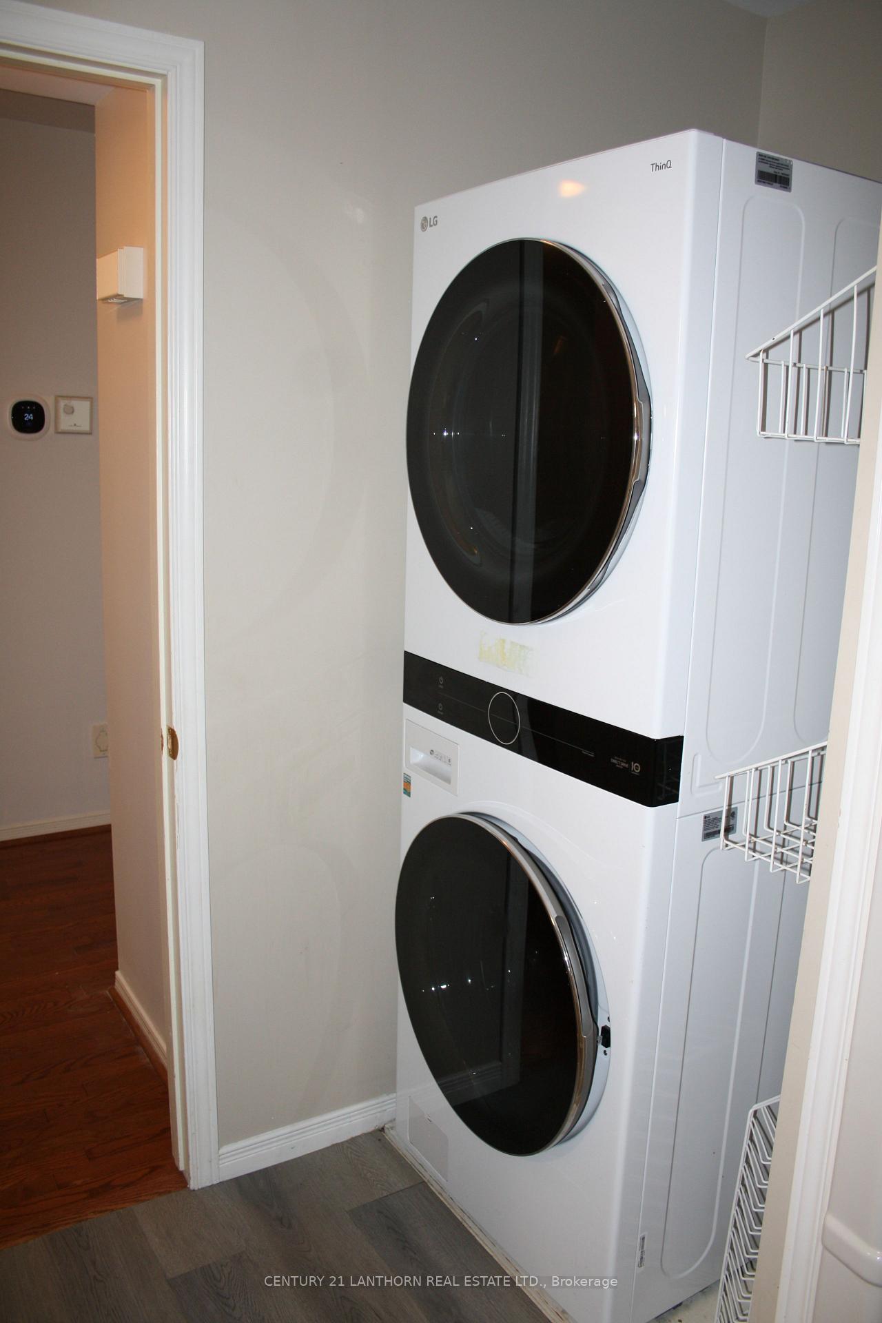 Photo 15 of 19 Pinegrove Court, Belleville, Belleville Ward — HOMEH