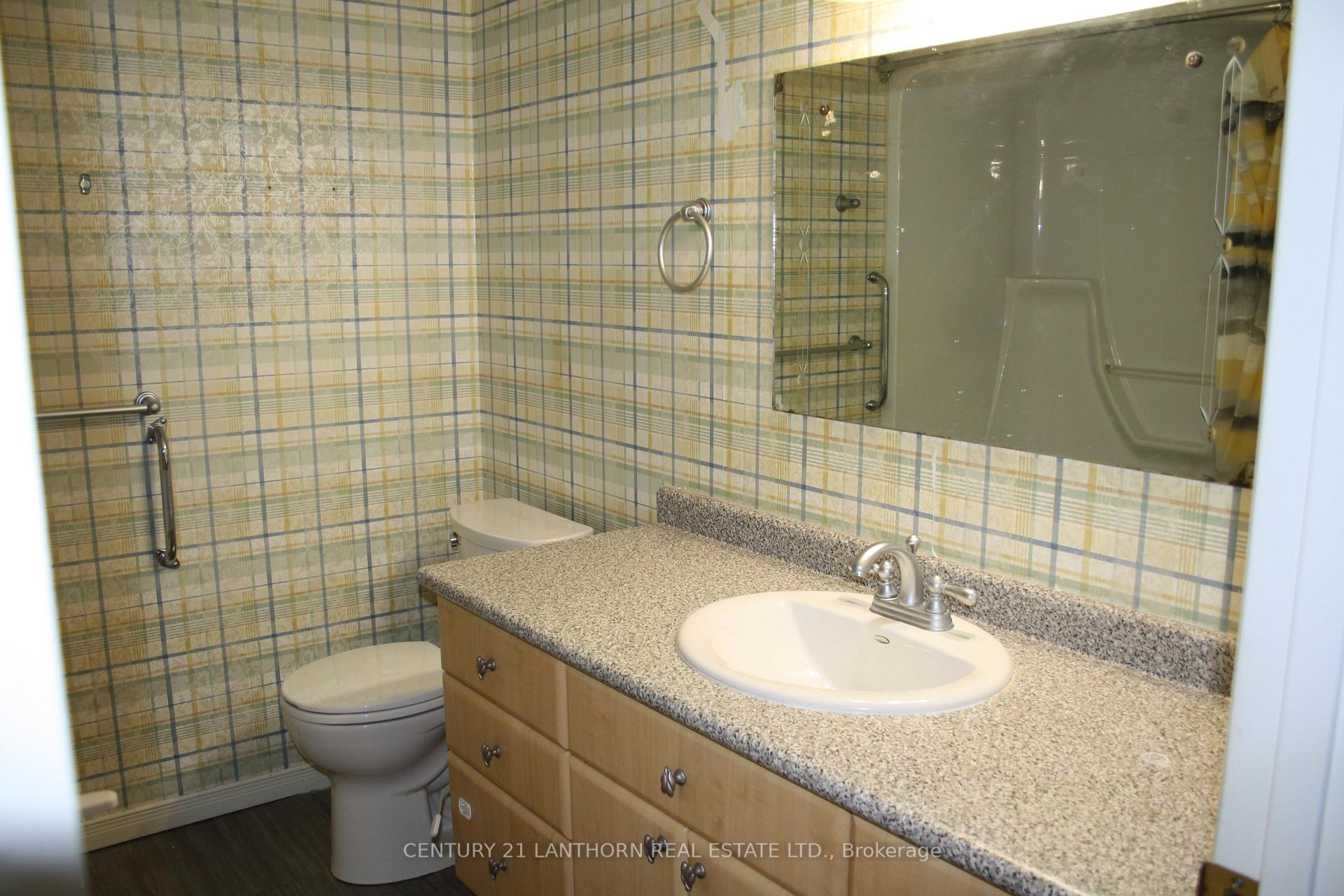 Photo 20 of 19 Pinegrove Court, Belleville, Belleville Ward — HOMEH
