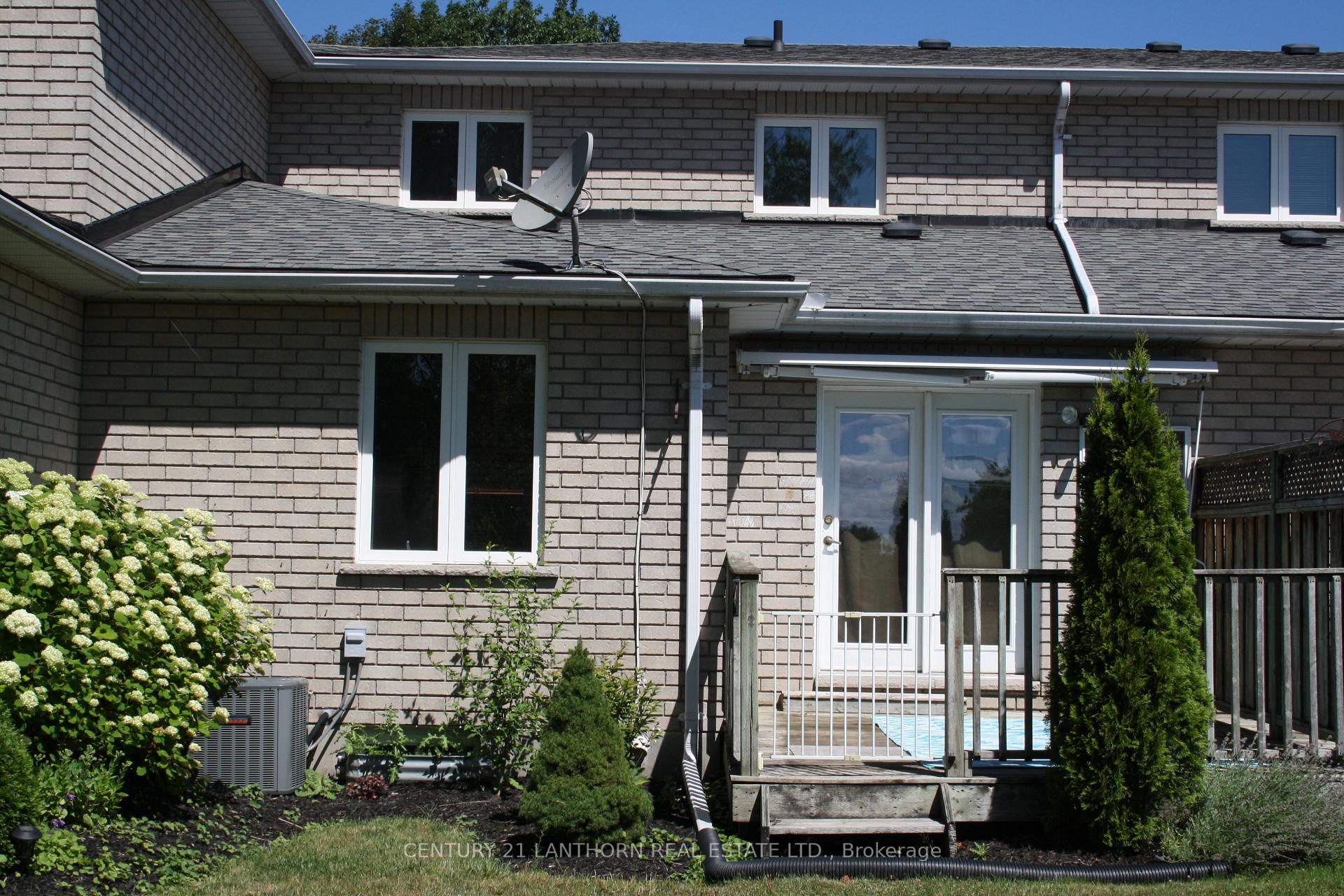 Photo 22 of 19 Pinegrove Court, Belleville, Belleville Ward — HOMEH