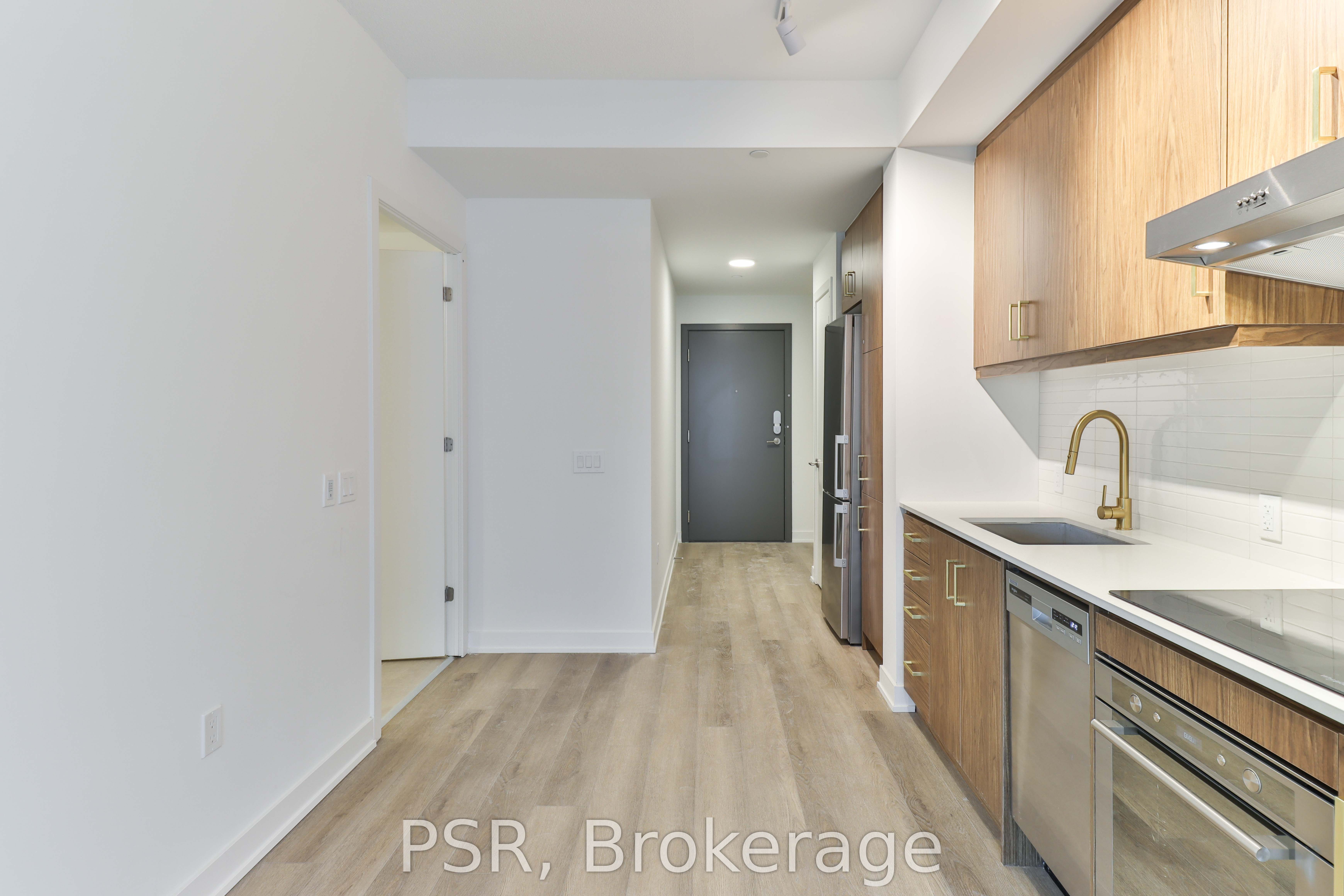 Photo 33 of Unit 1113, 9 Tecumseth Street, Toronto, Niagara — HOMEH