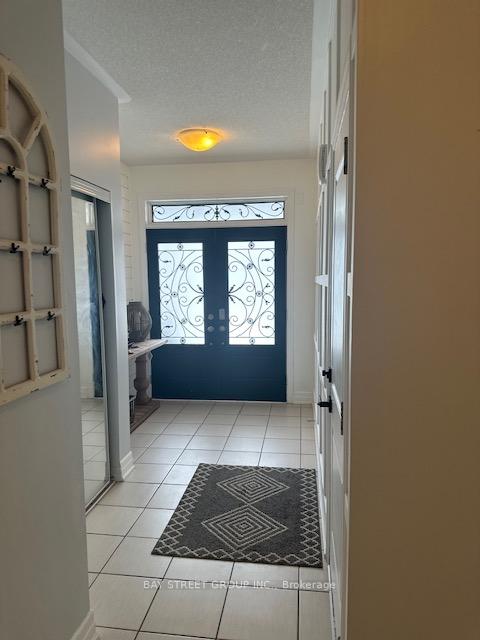 Photo 2 of 1753 Shelburne Street, Oshawa, Samac — HOMEH