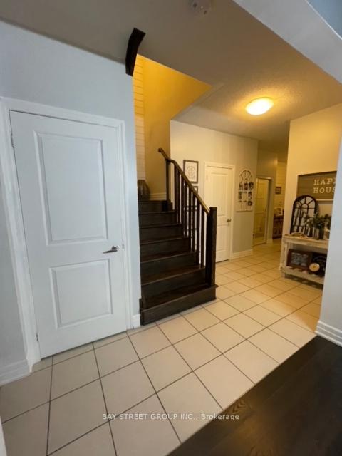 Photo 11 of 1753 Shelburne Street, Oshawa, Samac — HOMEH