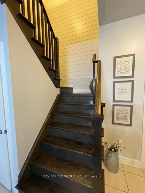 Photo 12 of 1753 Shelburne Street, Oshawa, Samac — HOMEH
