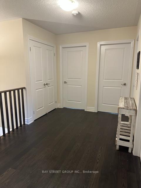 Photo 24 of 1753 Shelburne Street, Oshawa, Samac — HOMEH