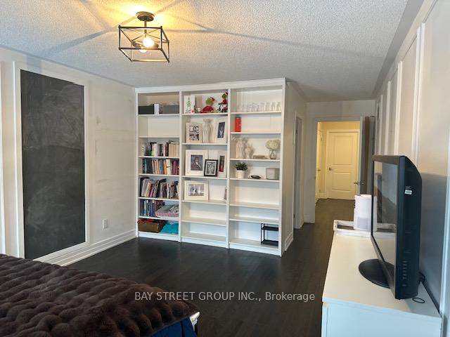 Photo 28 of 1753 Shelburne Street, Oshawa, Samac — HOMEH