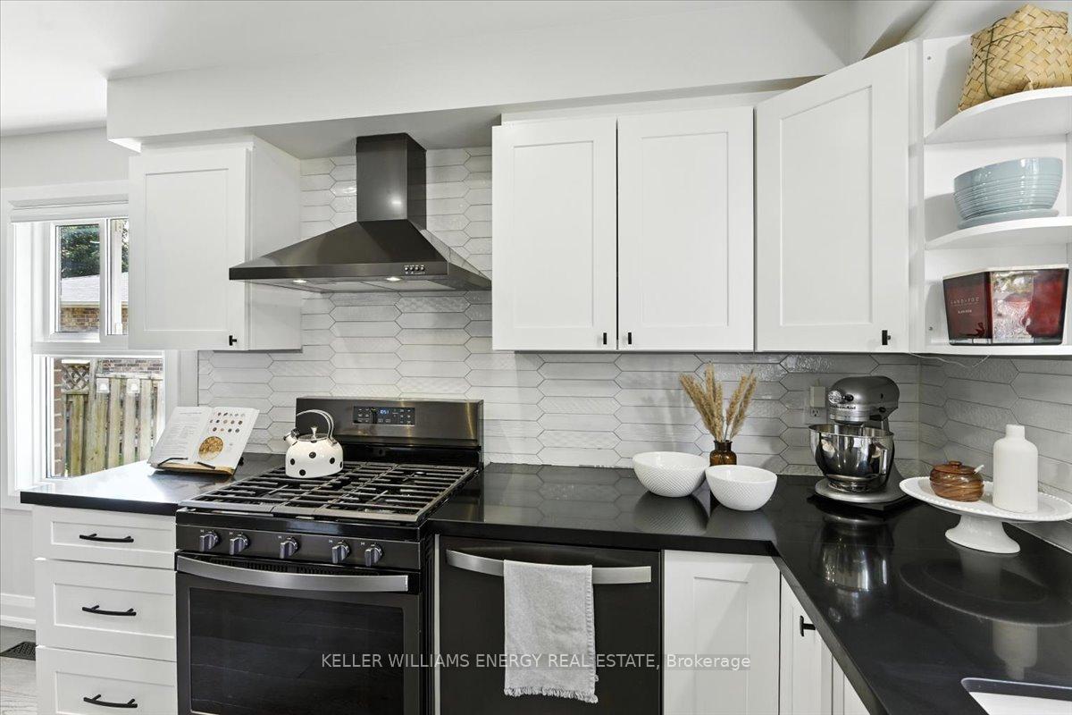 Photo 7 of 48 Plowman Drive, Ajax, Central — HOMEH