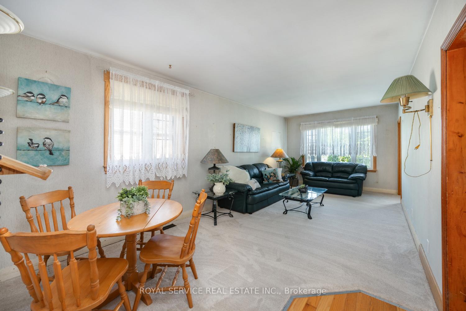 Photo 10 of 388 Dublin Street, Peterborough, Town Ward 3 — HOMEH