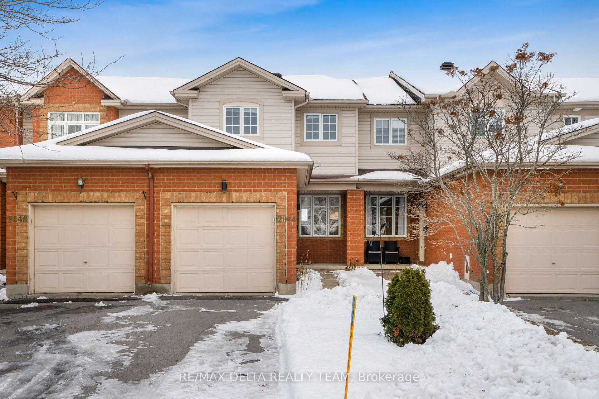Photo 2 of 2044 Scully Way E, Ottawa, Fallingbrook/Gardenway South — HOMEH