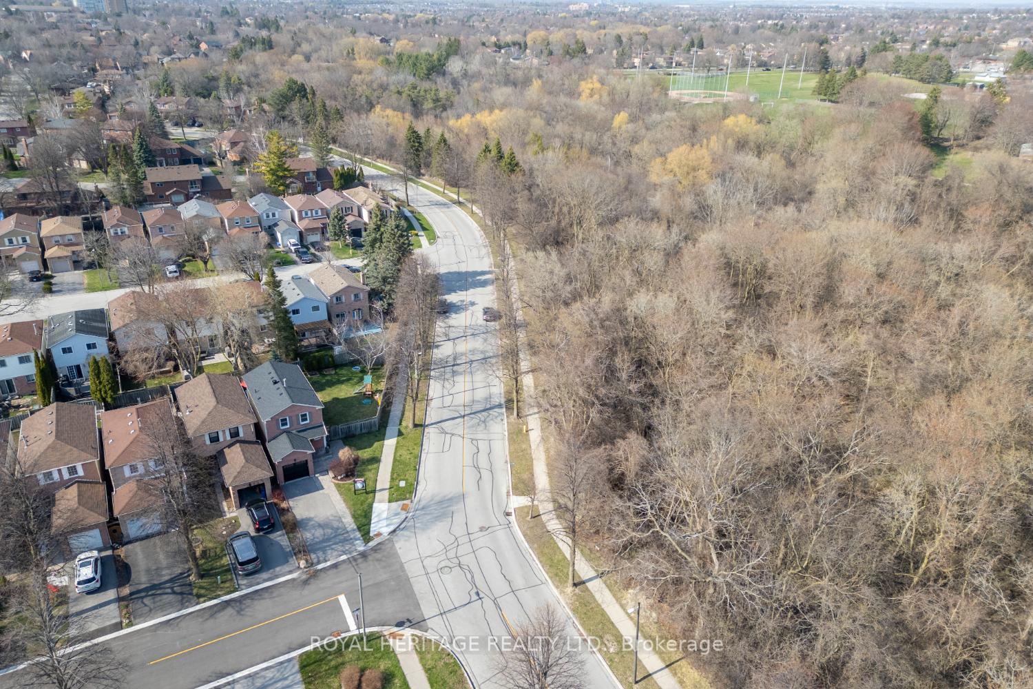 Photo 35 of 2 Drew Court, Whitby, Pringle Creek — HOMEH