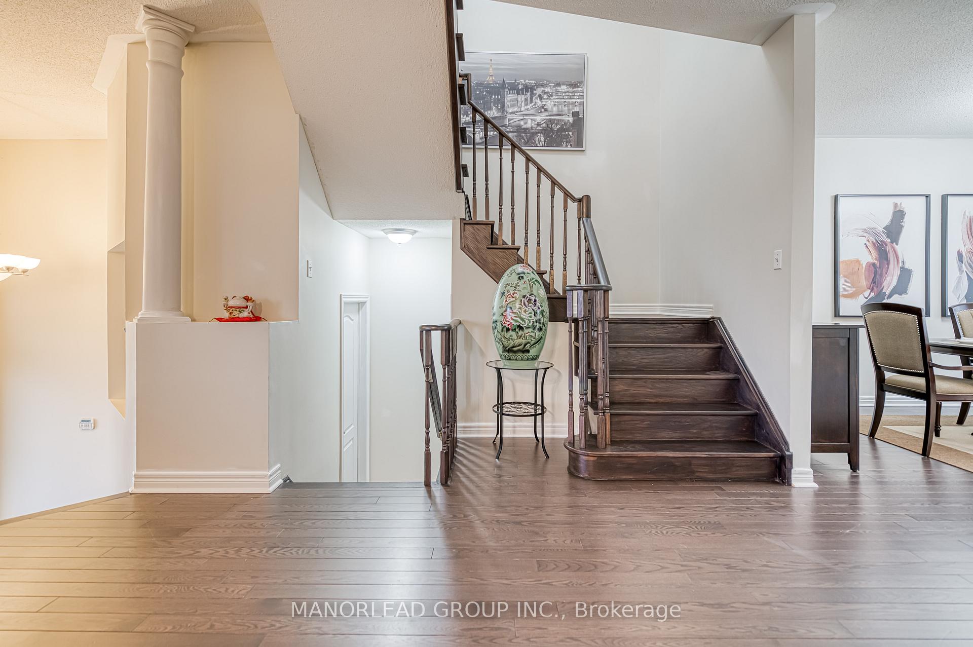 Photo 5 of 34 Tierra Avenue, Vaughan, Vellore Village — HOMEH