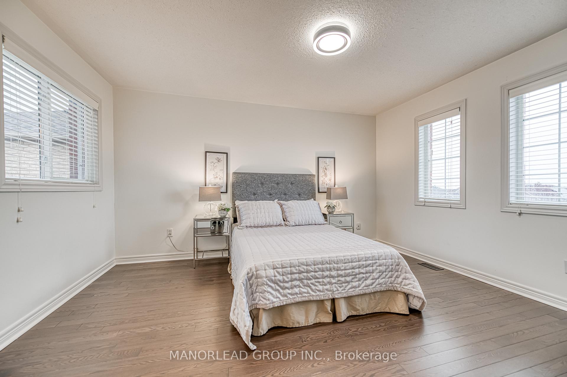 Photo 25 of 34 Tierra Avenue, Vaughan, Vellore Village — HOMEH