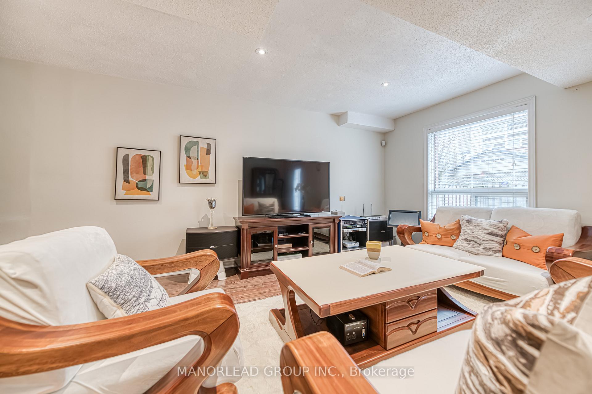 Photo 35 of 34 Tierra Avenue, Vaughan, Vellore Village — HOMEH