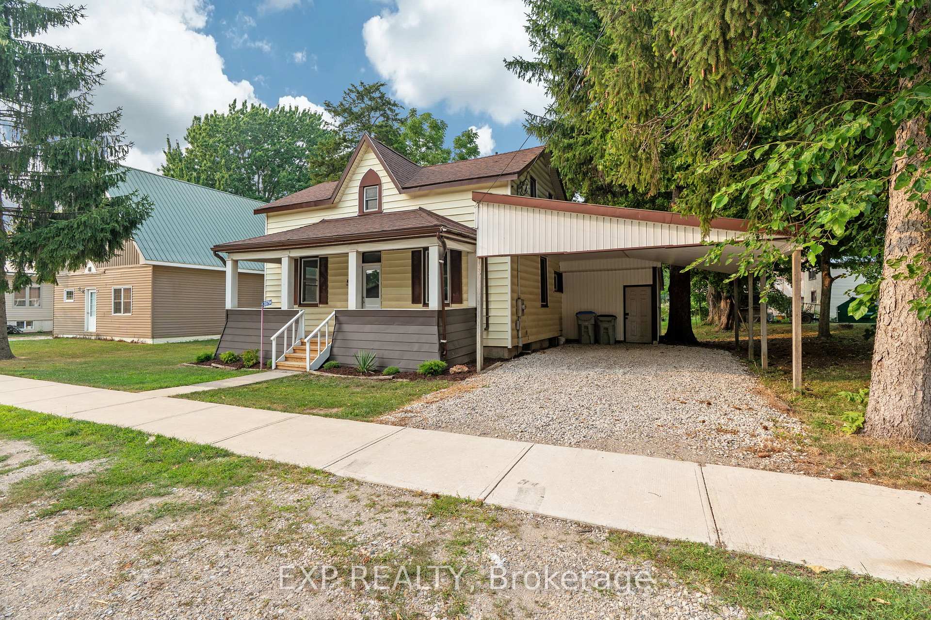 Photo 1 of 38794 Mill Road, Bluewater, Varna — HOMEH