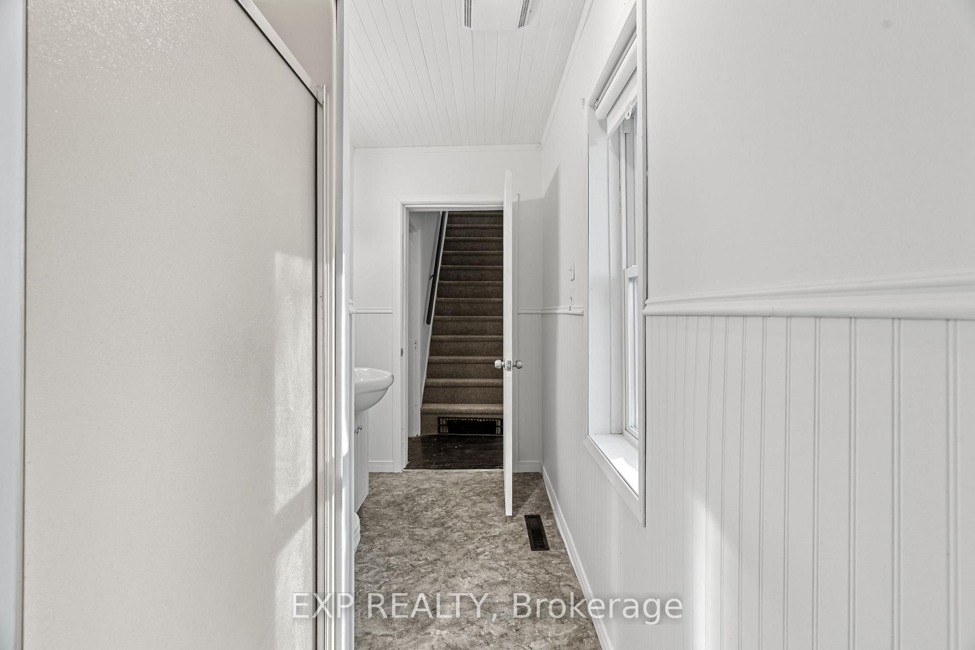 Photo 17 of 38794 Mill Road, Bluewater, Varna — HOMEH