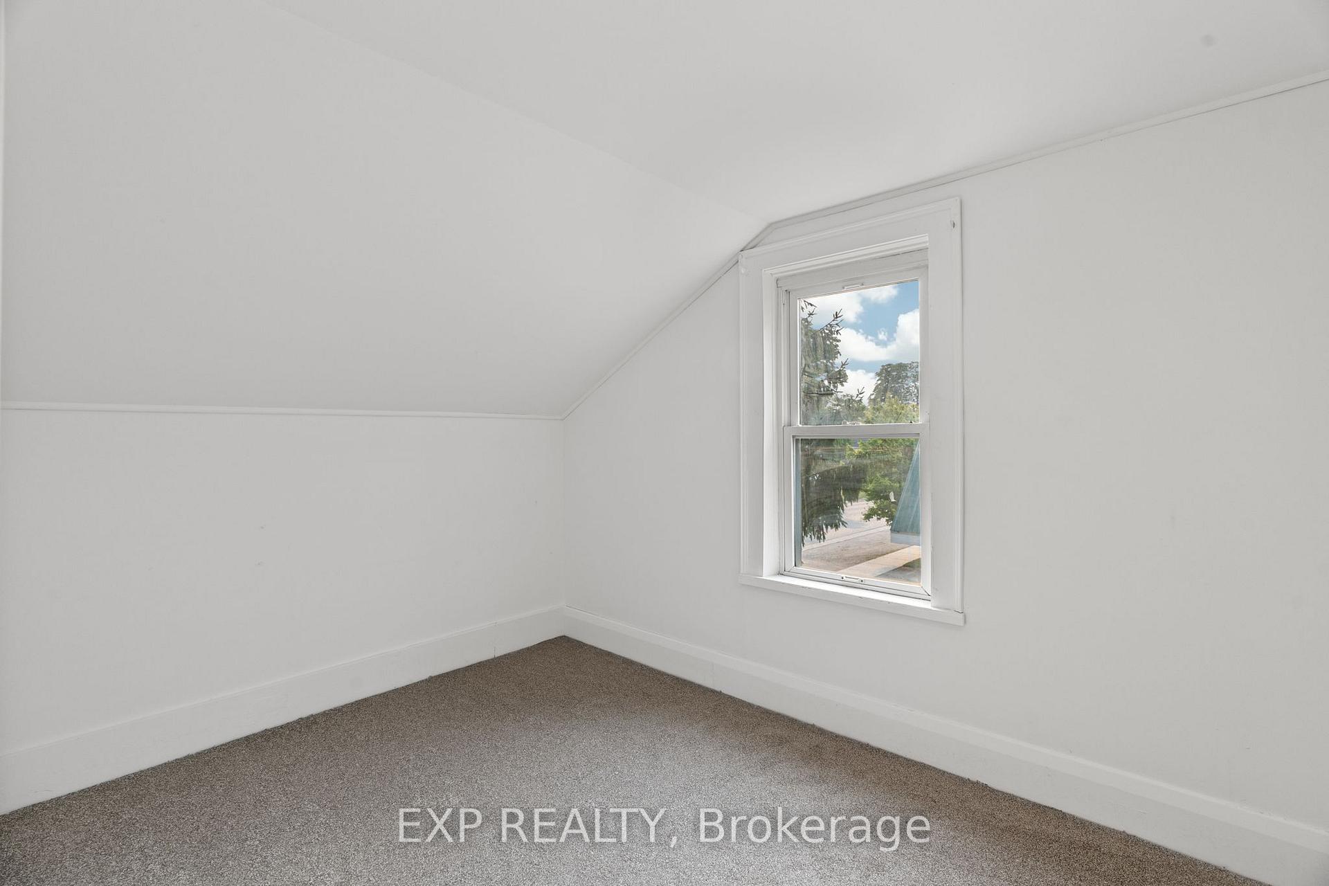 Photo 23 of 38794 Mill Road, Bluewater, Varna — HOMEH