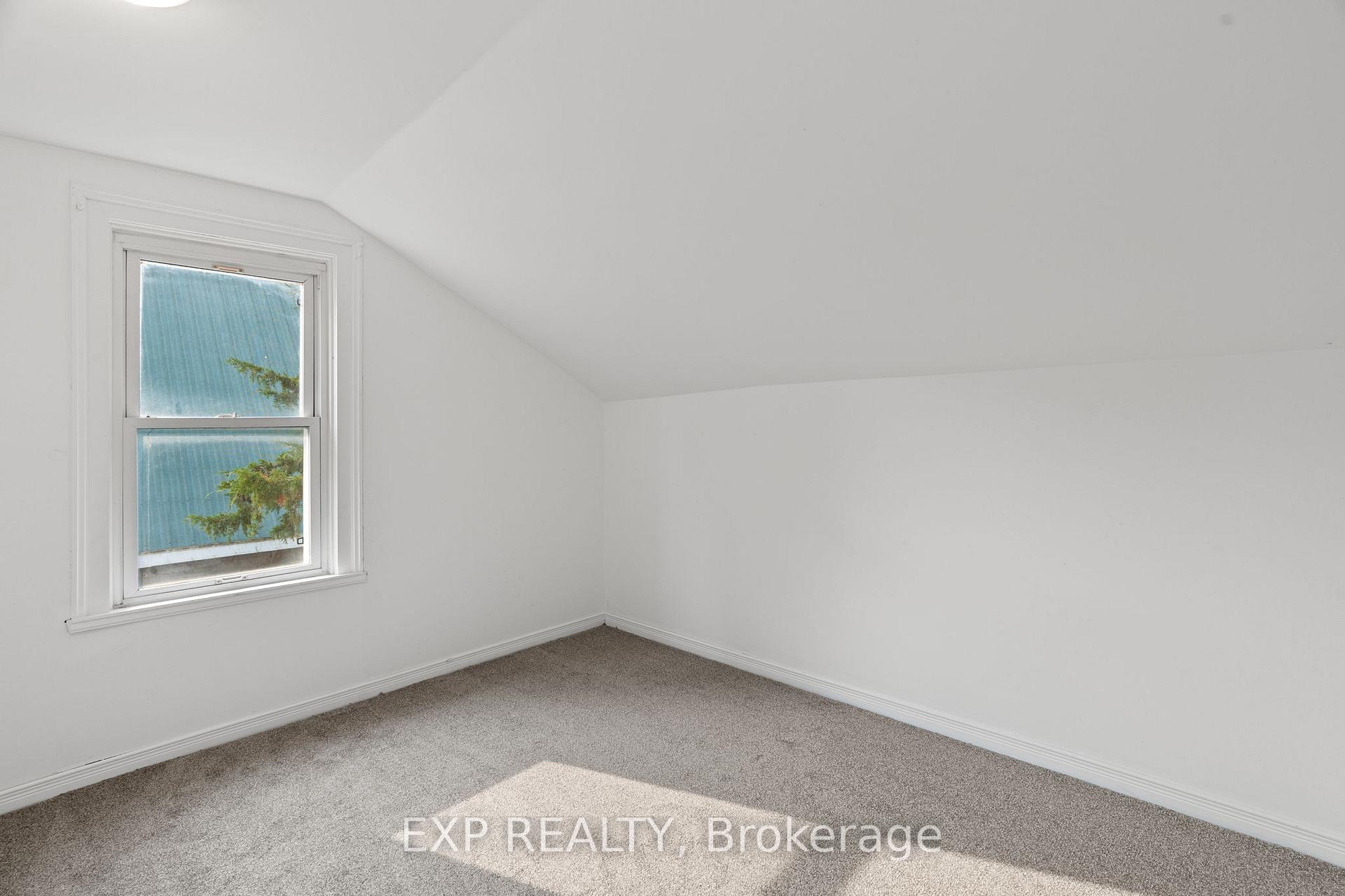 Photo 26 of 38794 Mill Road, Bluewater, Varna — HOMEH