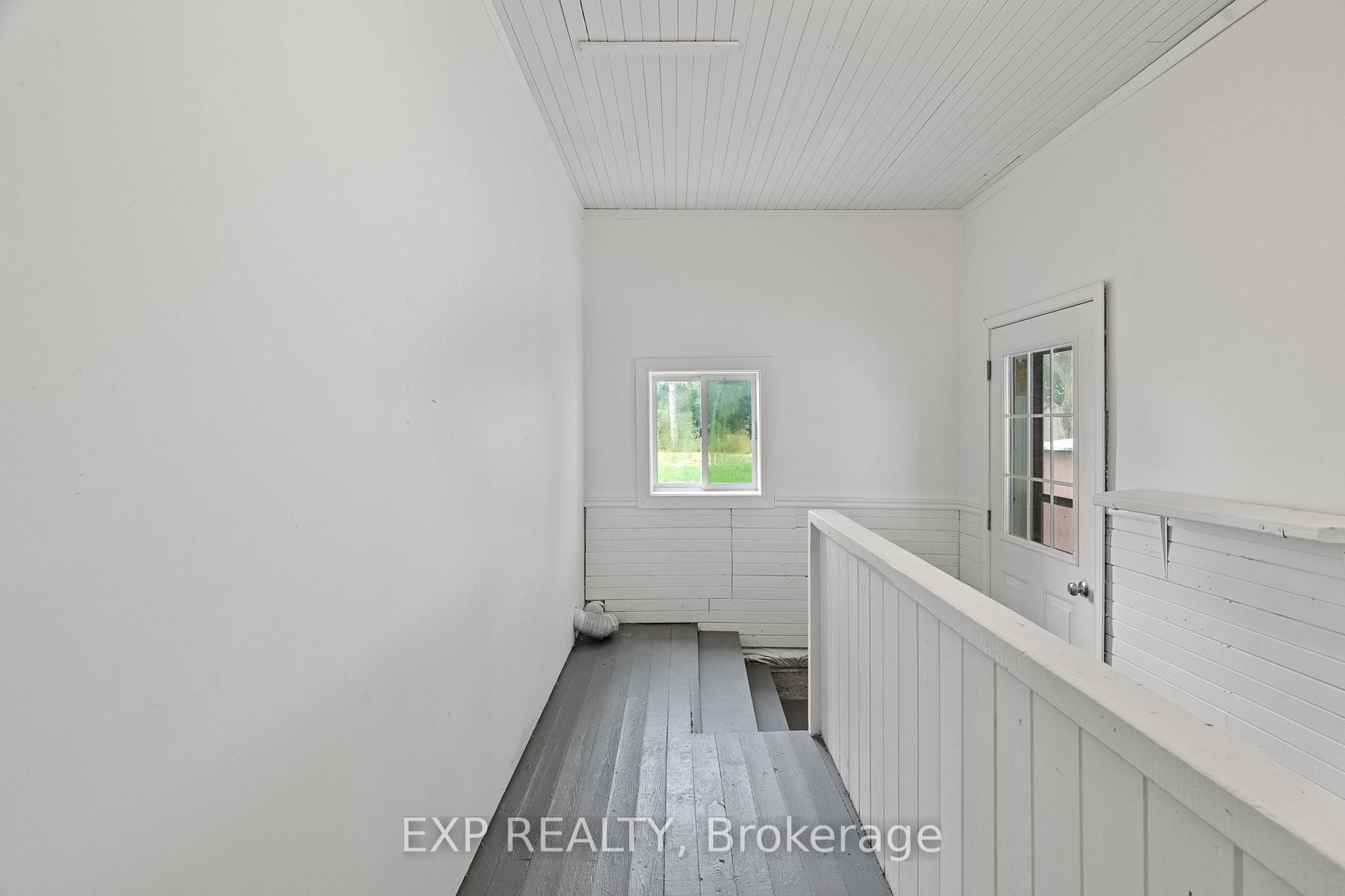 Photo 28 of 38794 Mill Road, Bluewater, Varna — HOMEH