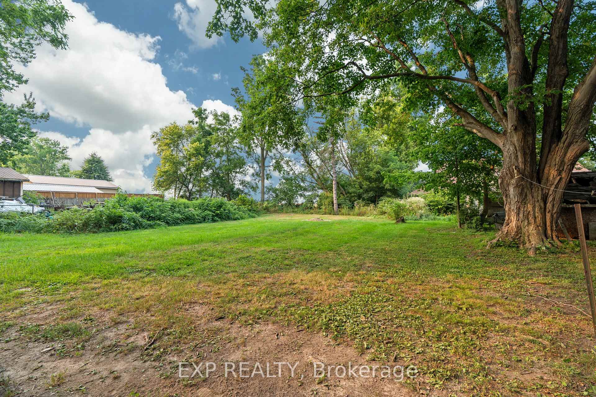 Photo 35 of 38794 Mill Road, Bluewater, Varna — HOMEH