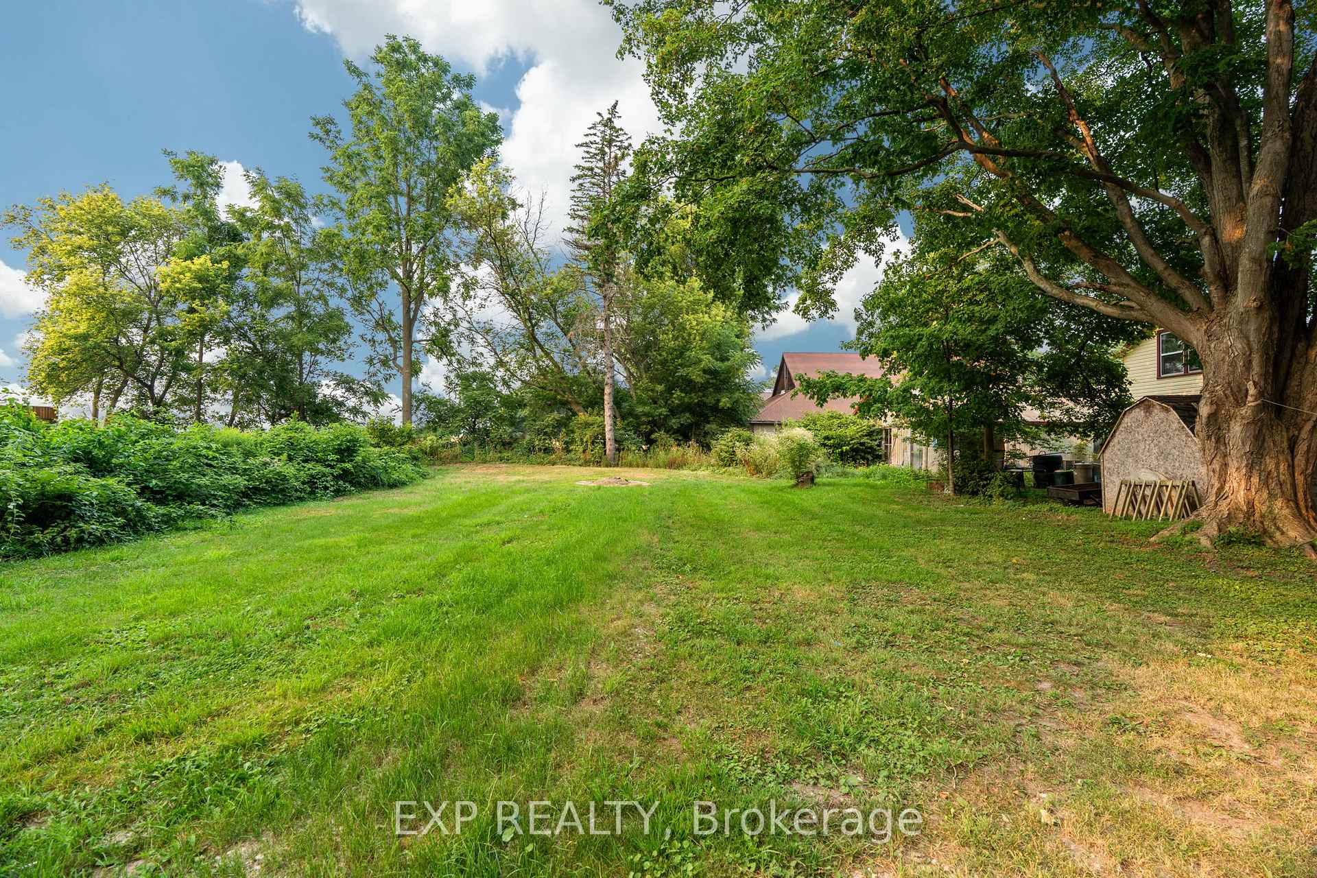 Photo 39 of 38794 Mill Road, Bluewater, Varna — HOMEH