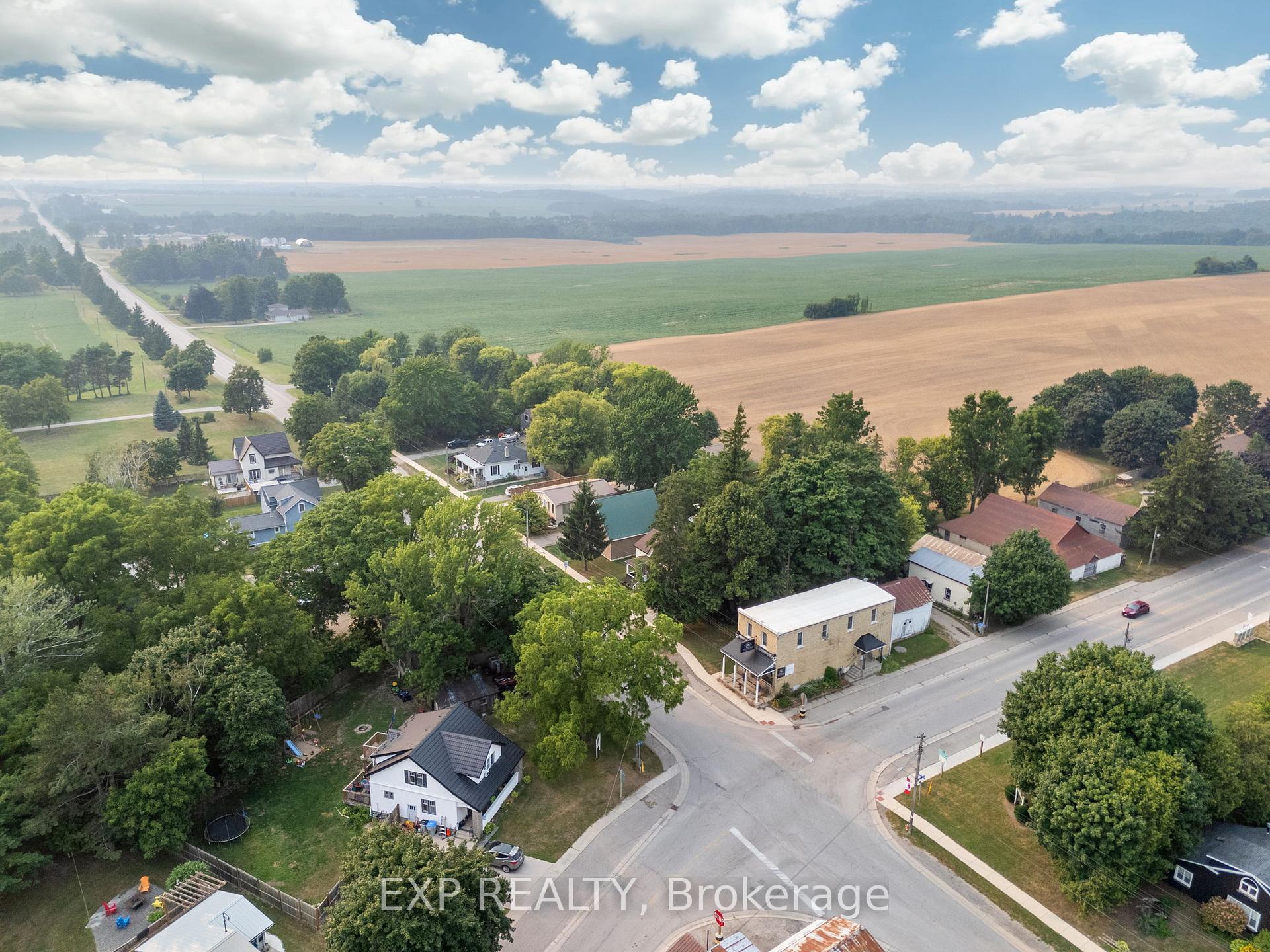 Photo 44 of 38794 Mill Road, Bluewater, Varna — HOMEH