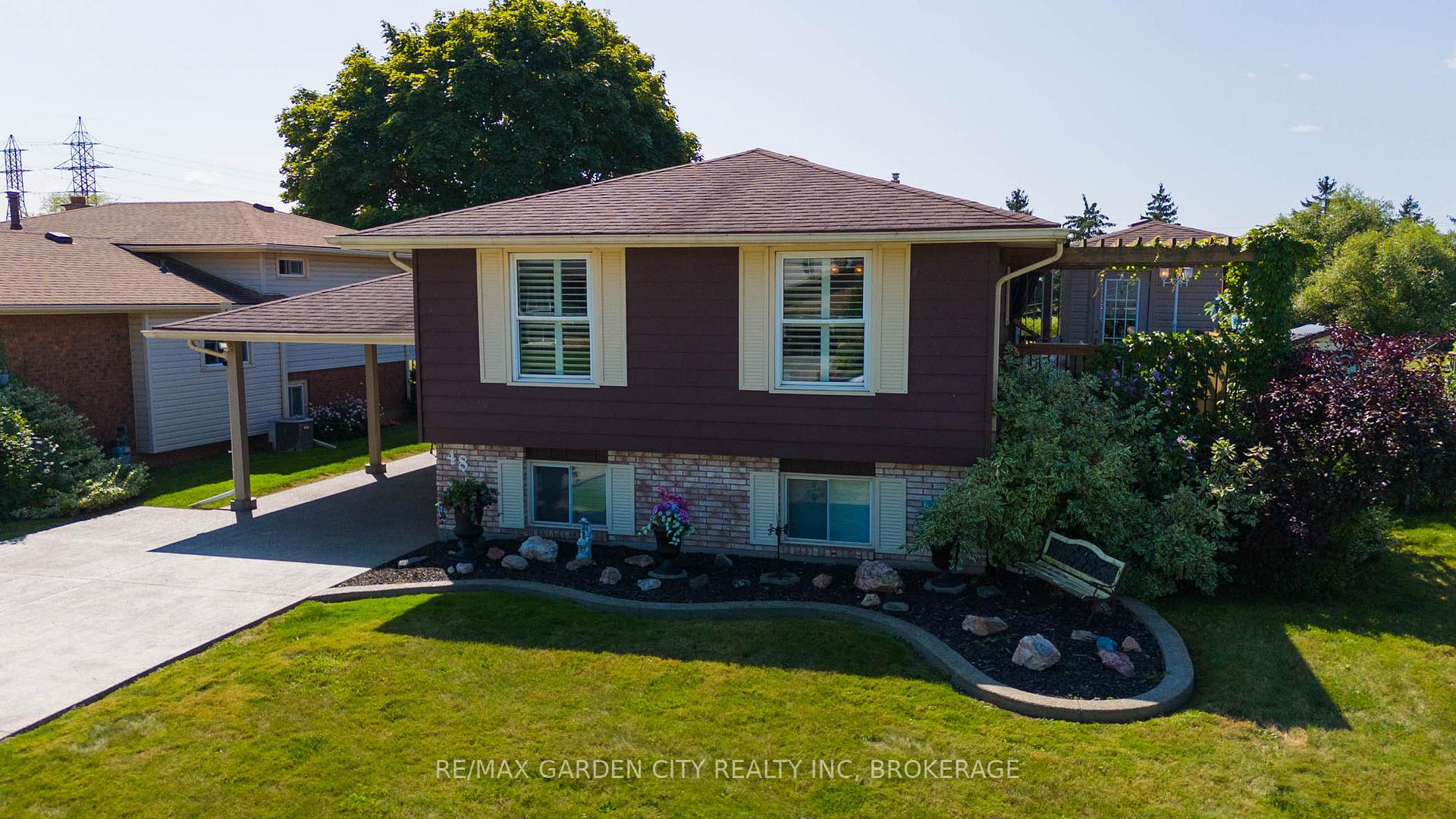 Photo 3 of 48 Robert Street, Welland, Lincoln/Crowland — HOMEH