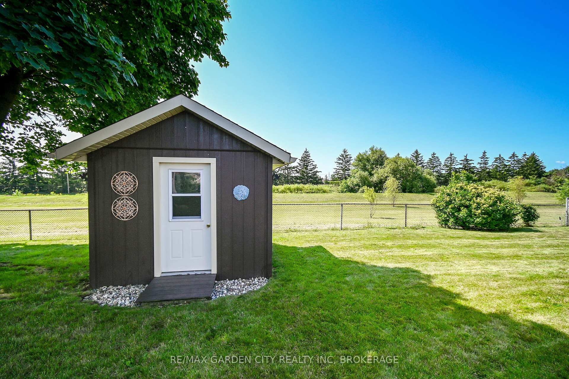Photo 24 of 48 Robert Street, Welland, Lincoln/Crowland — HOMEH