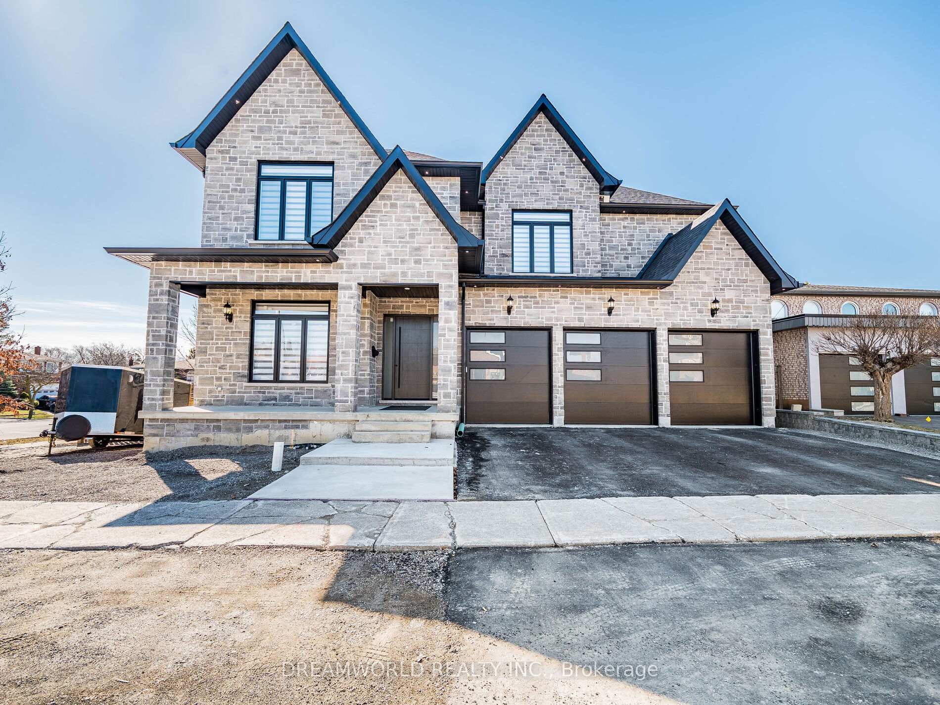Front of 7 Houston Road