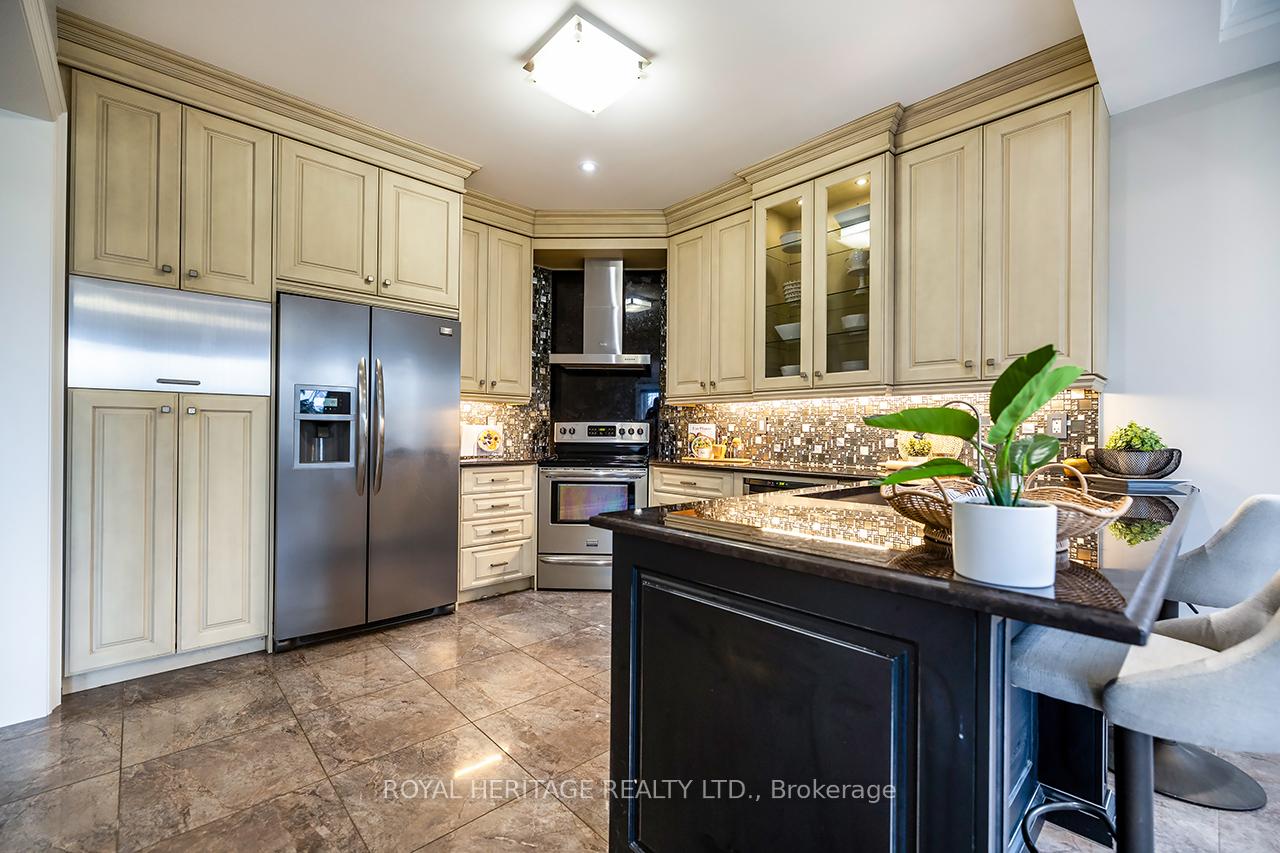 Photo 21 of 30 Serene Court, Whitby, Rolling Acres — HOMEH