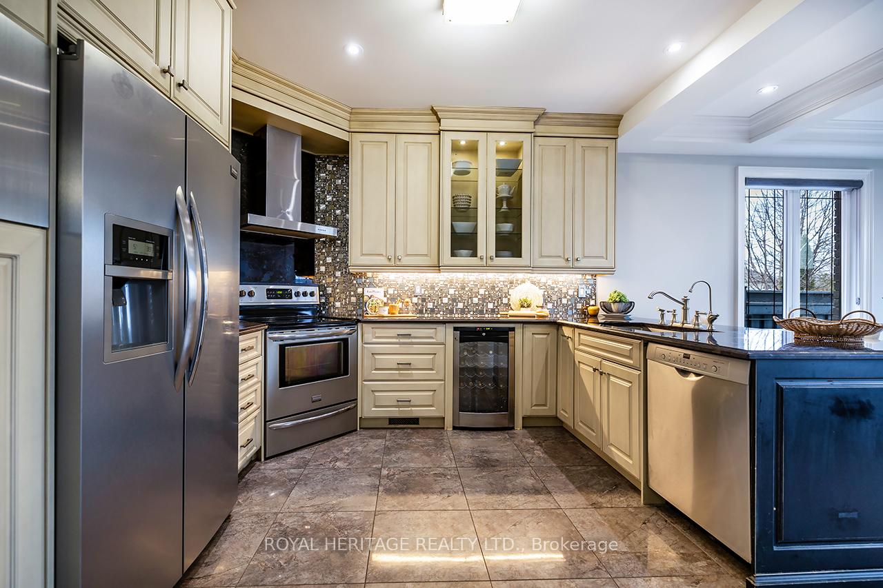 Photo 22 of 30 Serene Court, Whitby, Rolling Acres — HOMEH