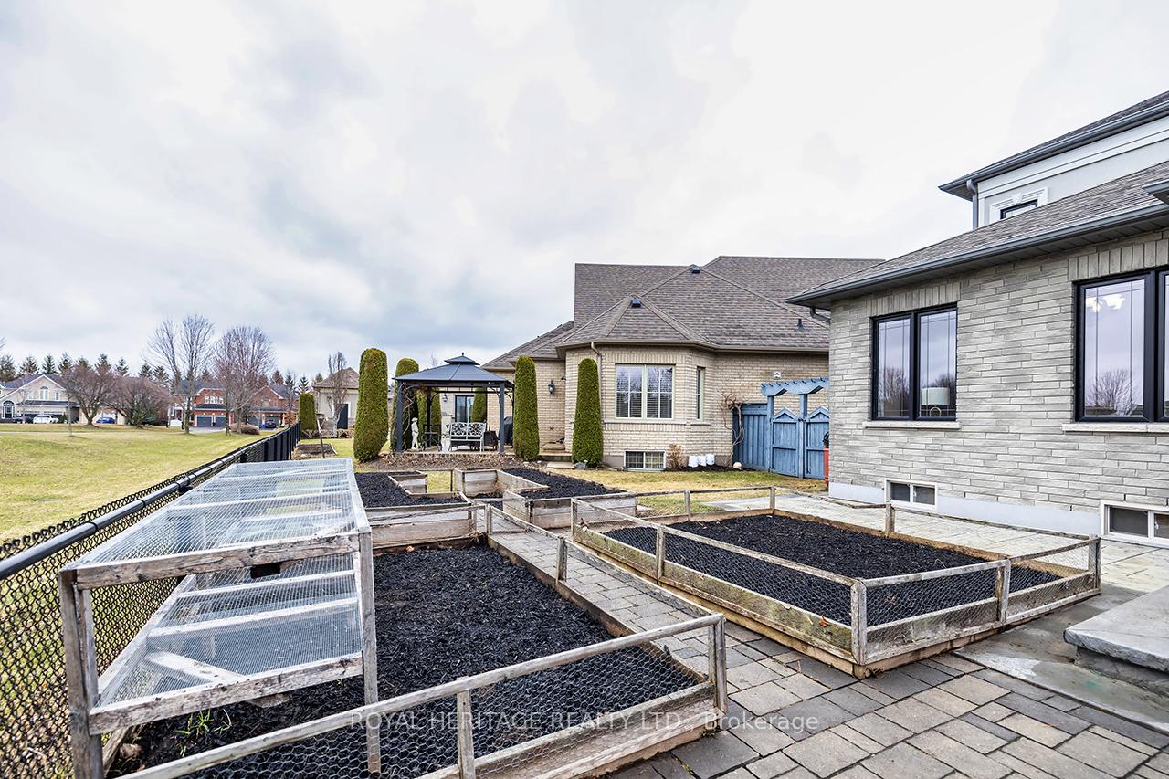 Photo 49 of 30 Serene Court, Whitby, Rolling Acres — HOMEH