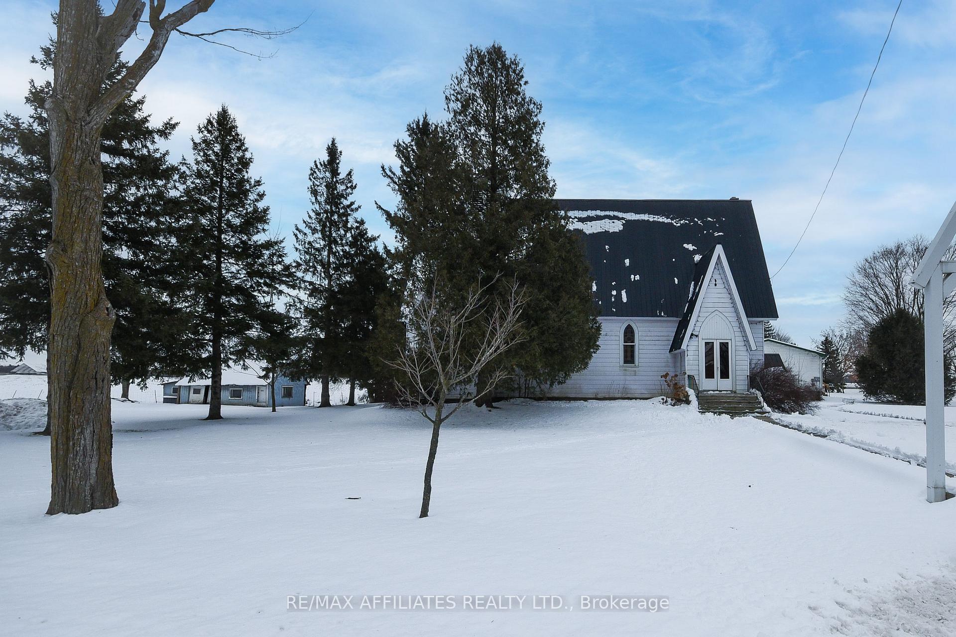 Photo 2 of 1900 Devine Road, Ottawa, Vars Village — HOMEH